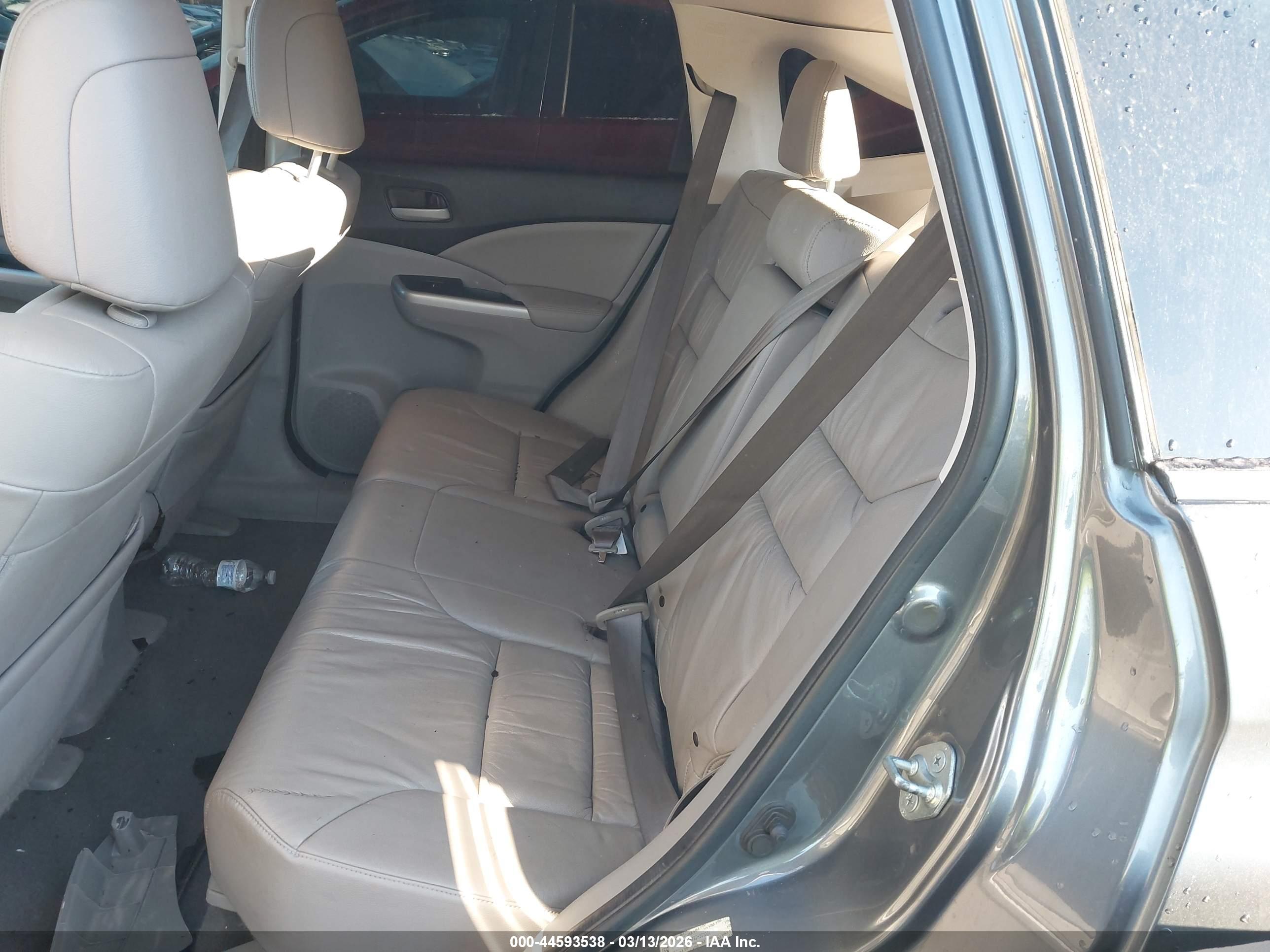 HONDA CR-V image 8
