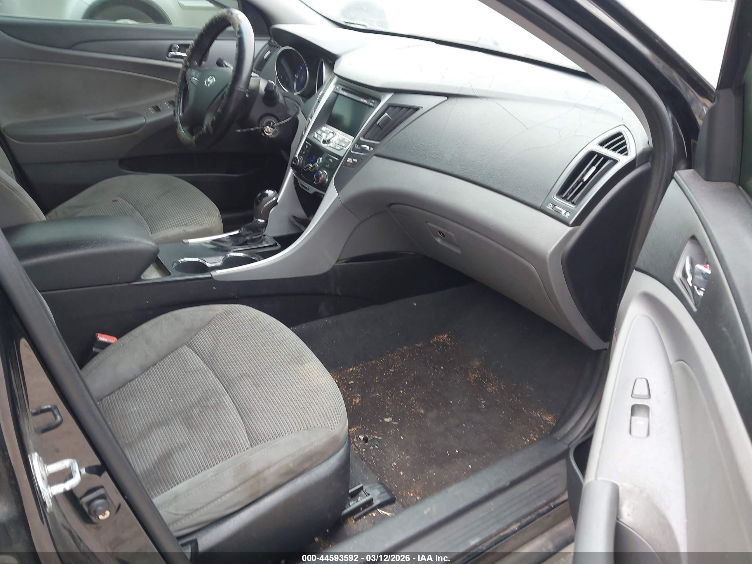 HYUNDAI SONATA image 5