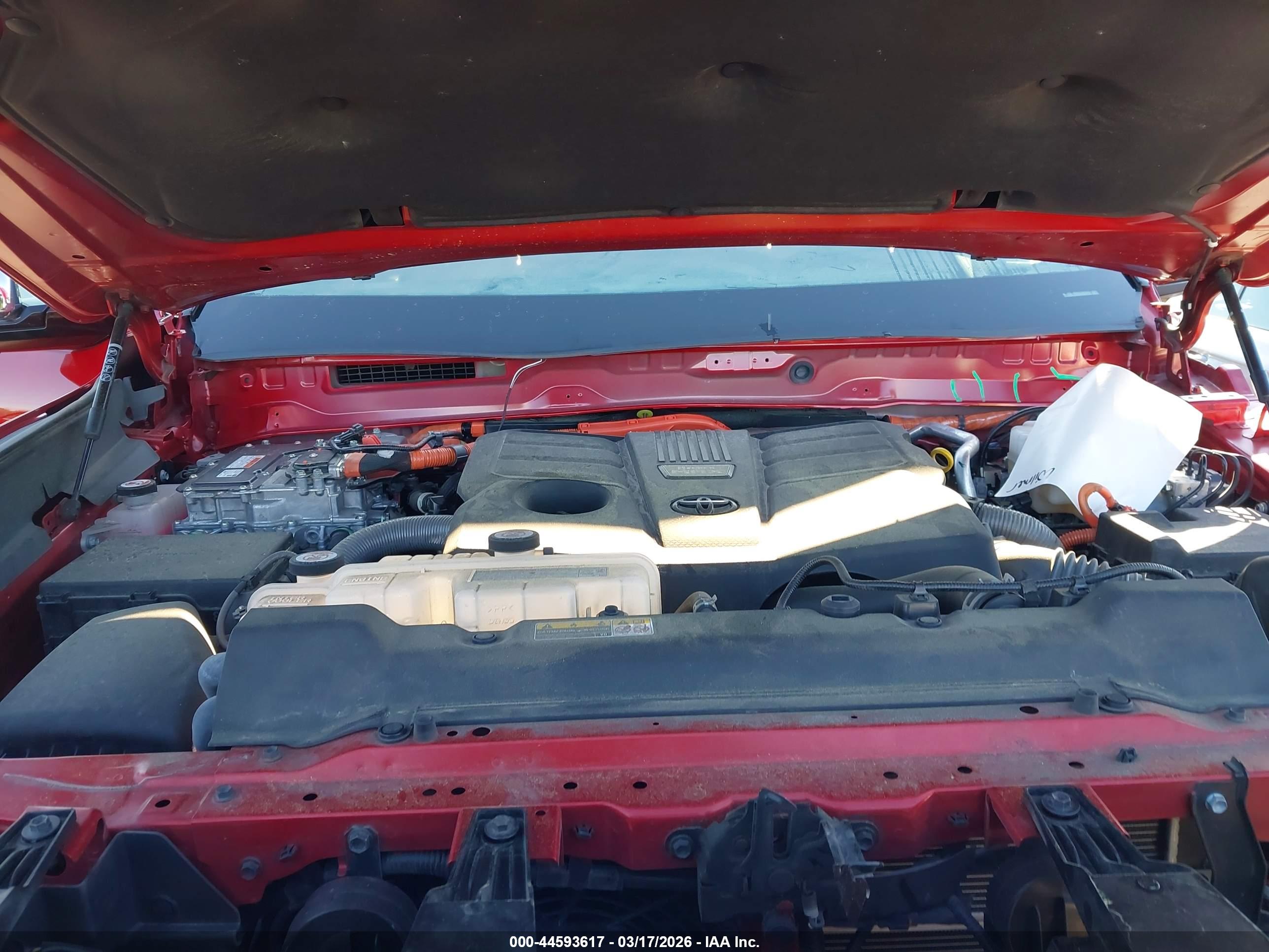 TOYOTA TUNDRA image 10