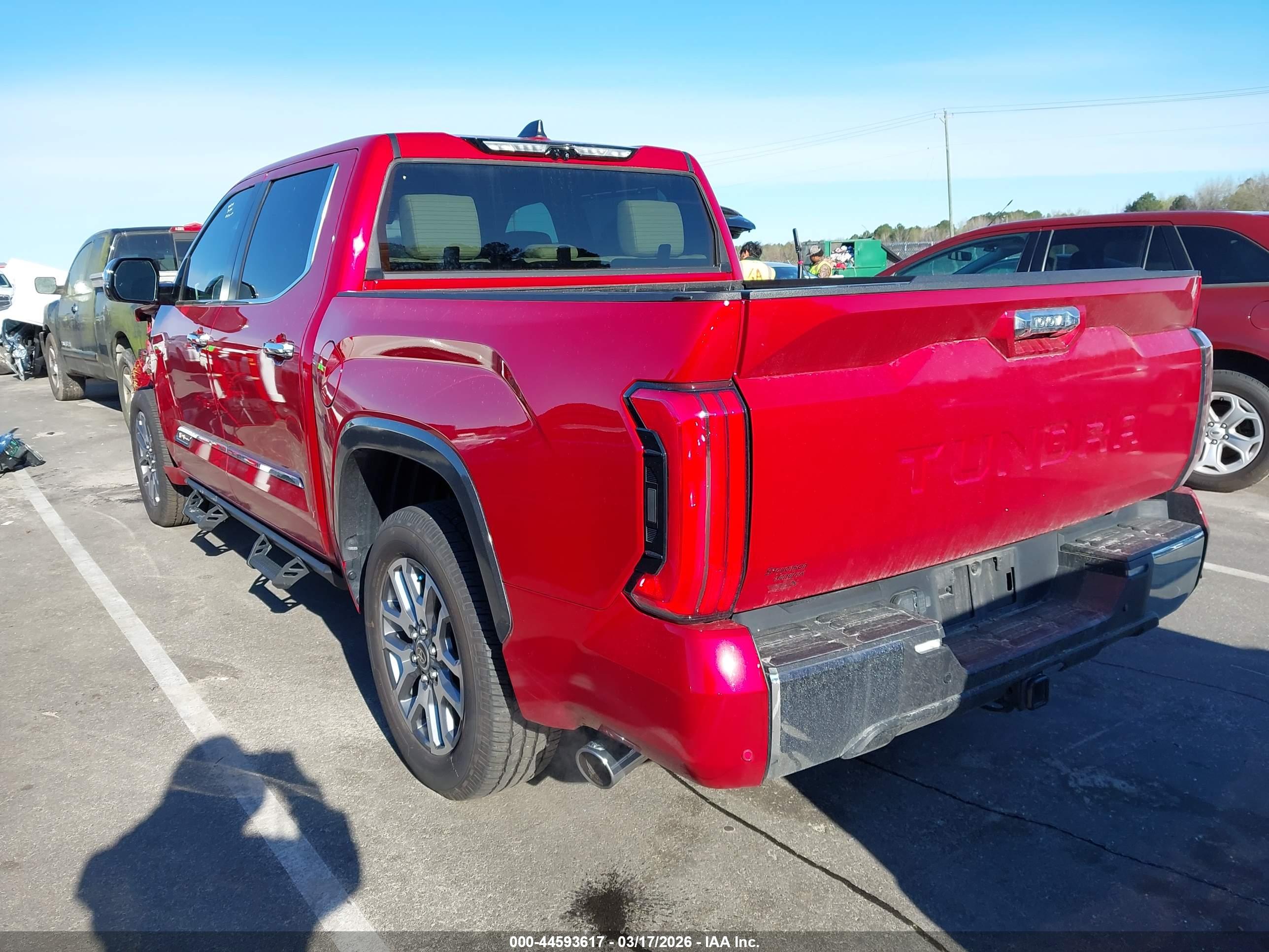 TOYOTA TUNDRA image 3