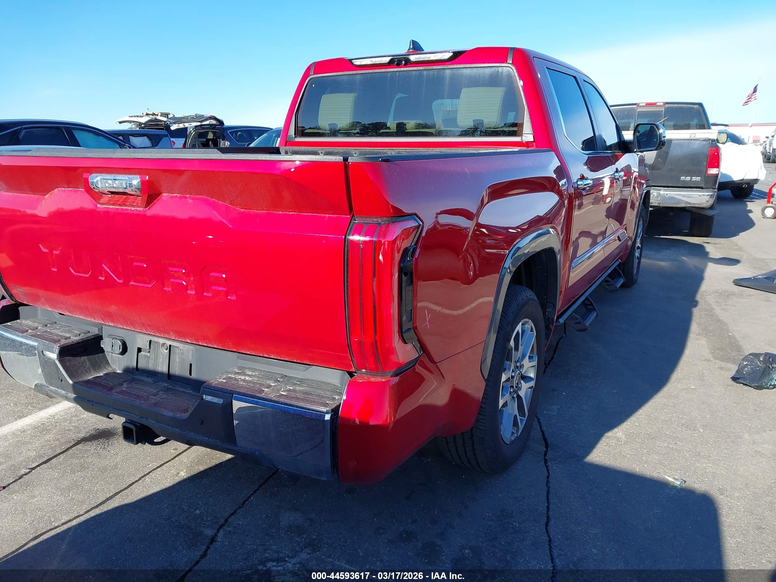 TOYOTA TUNDRA image 4
