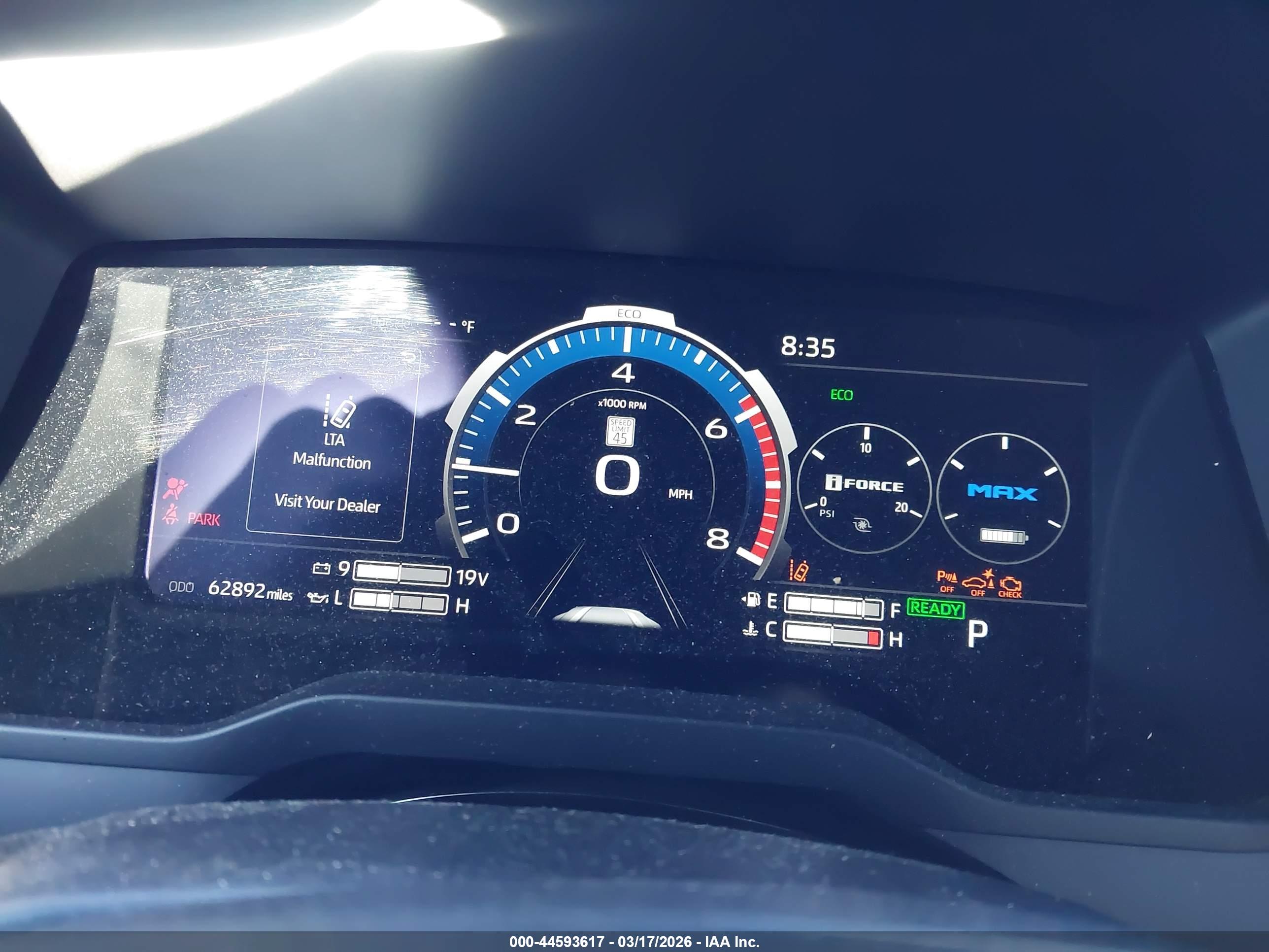 TOYOTA TUNDRA image 7