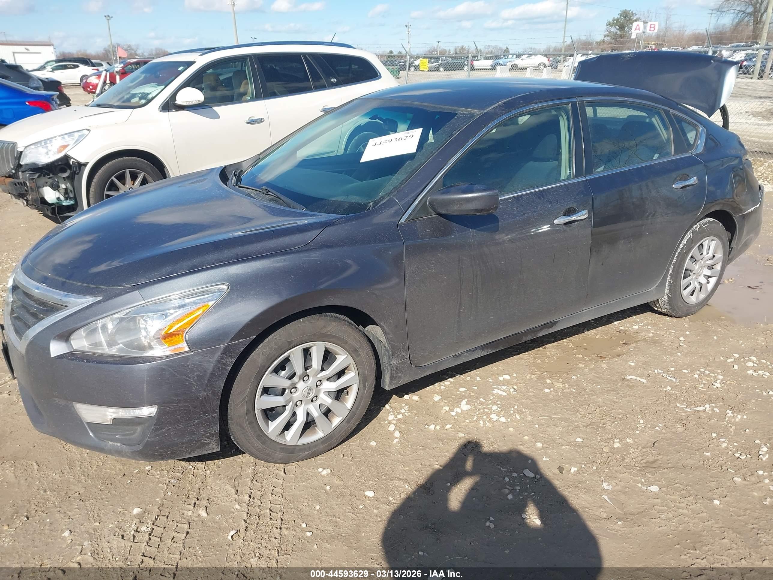 NISSAN ALTIMA image 2