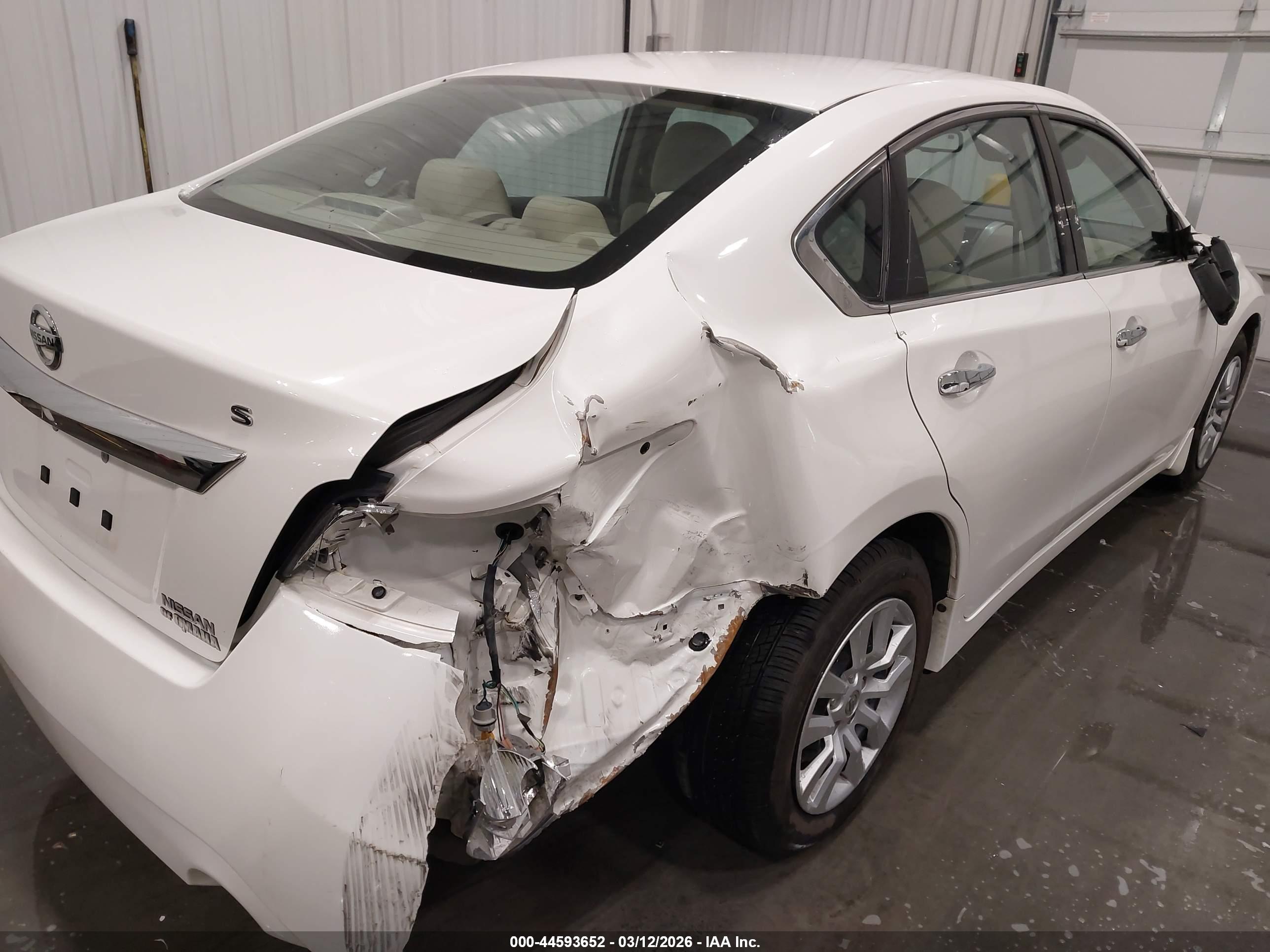 NISSAN ALTIMA image 6