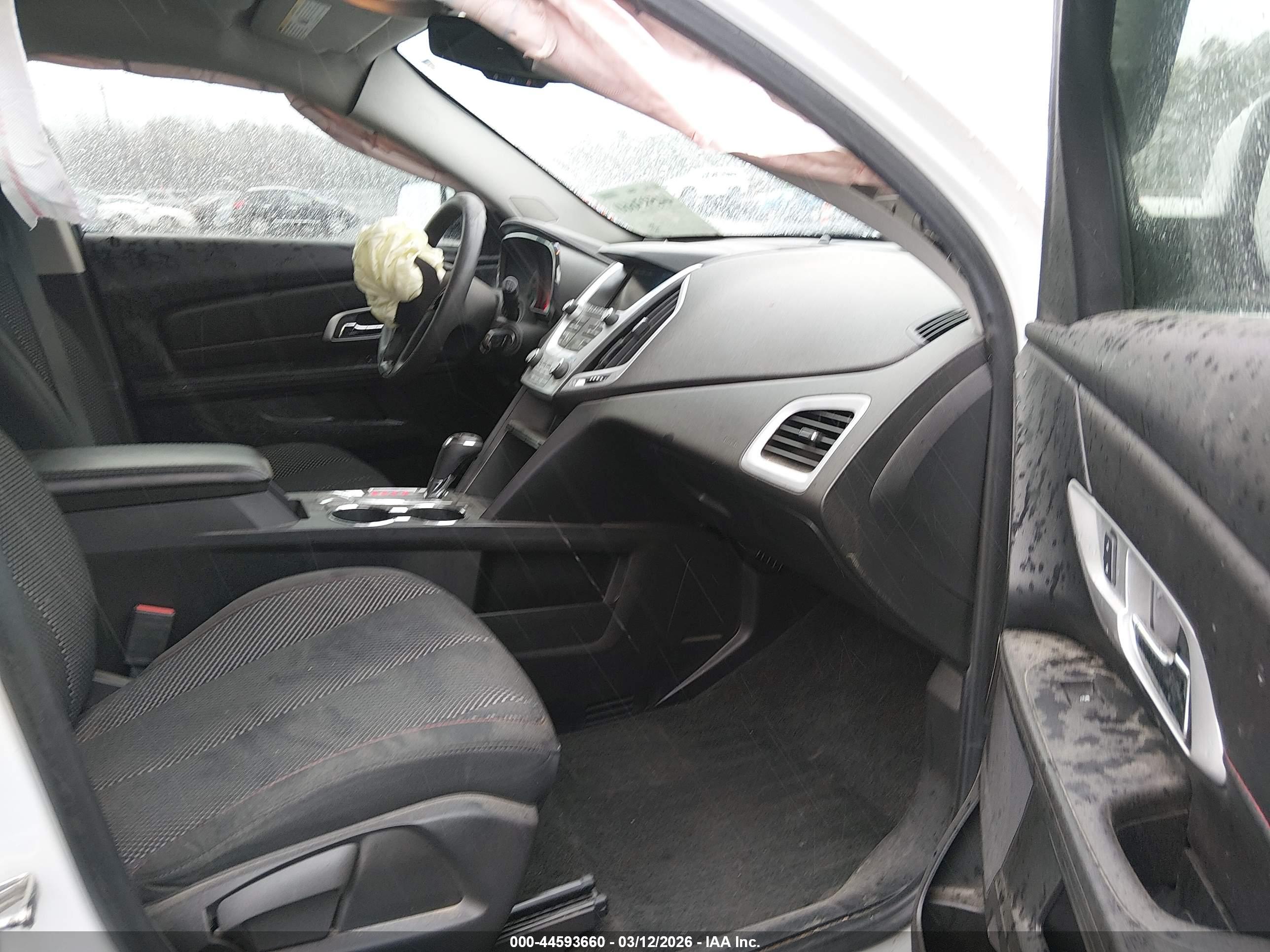 GMC TERRAIN image 5
