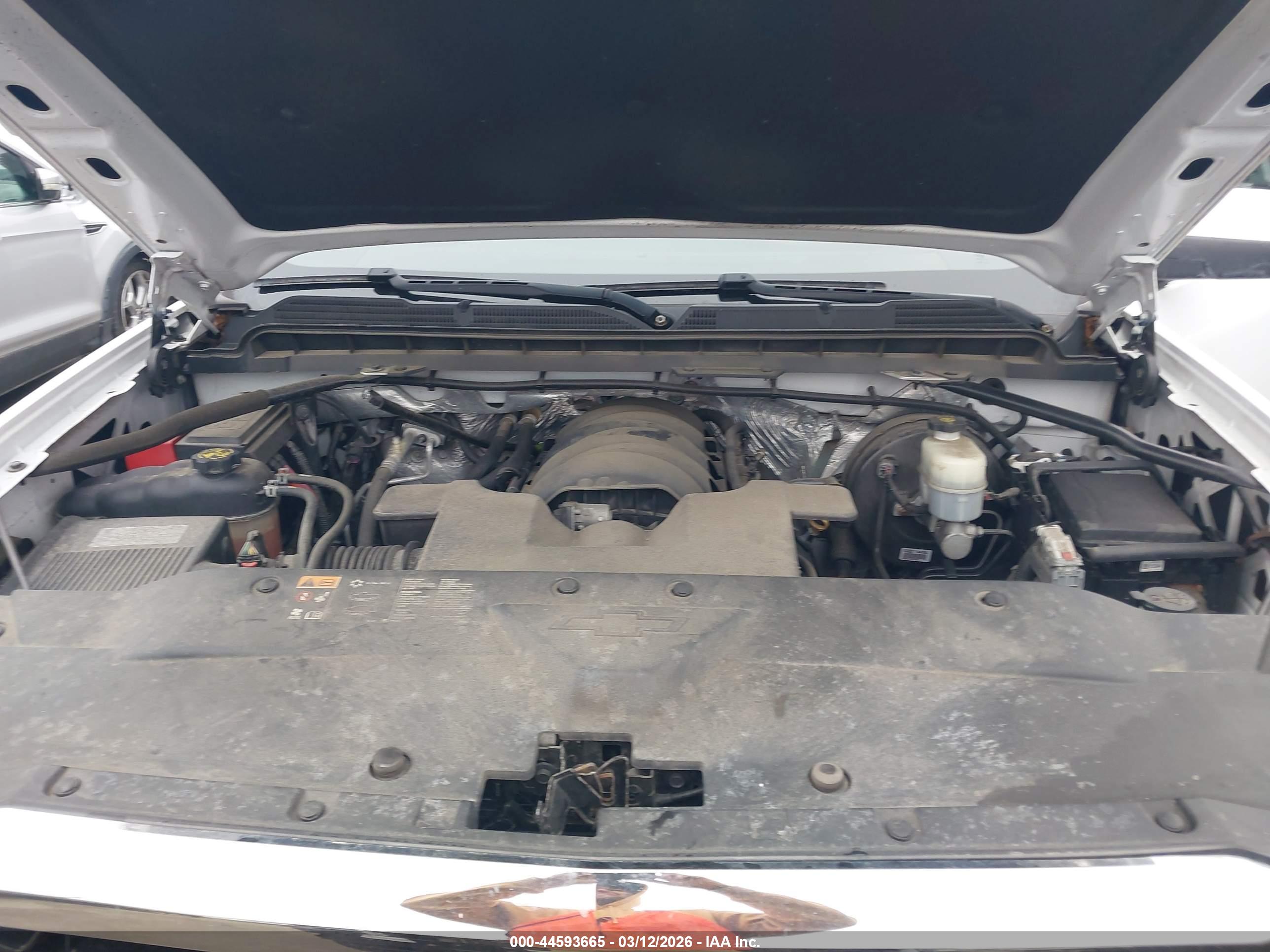 CHEVROLET SILVERADO image 10
