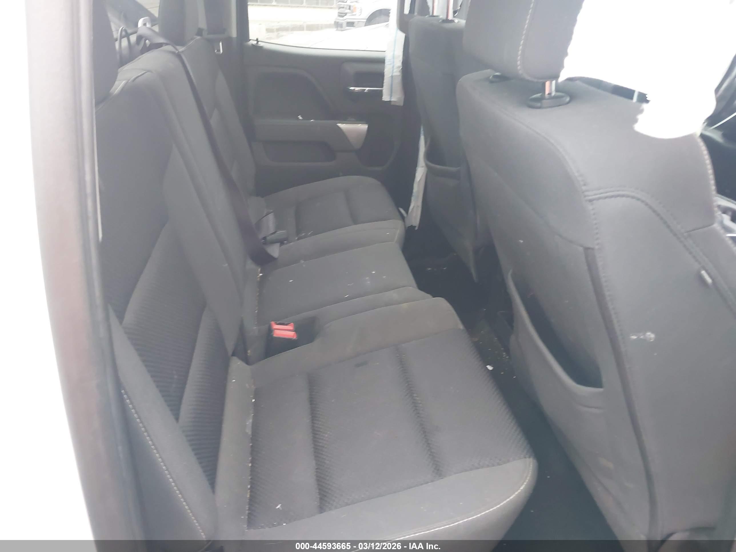 CHEVROLET SILVERADO image 8