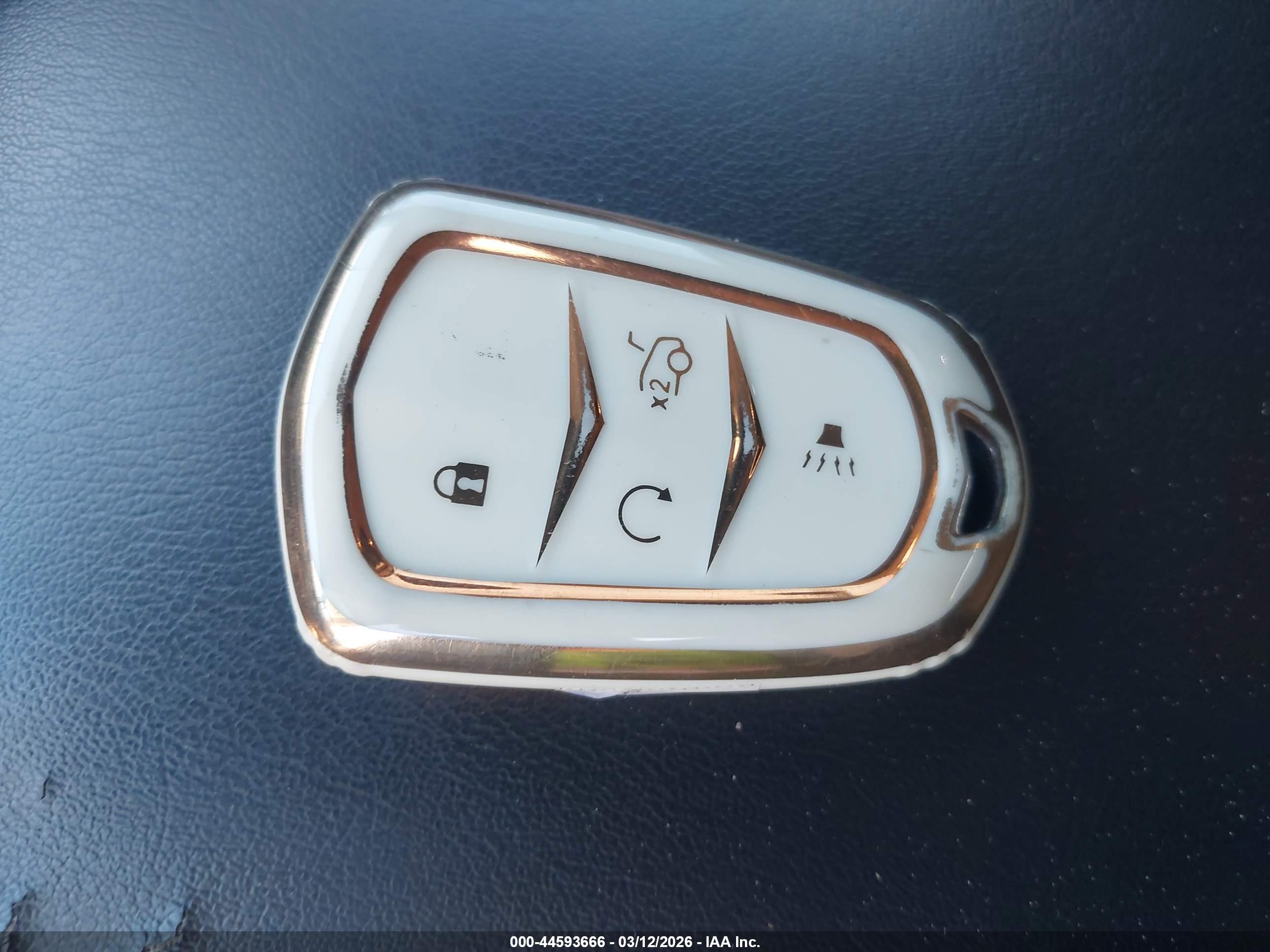 CADILLAC XT5 image 11
