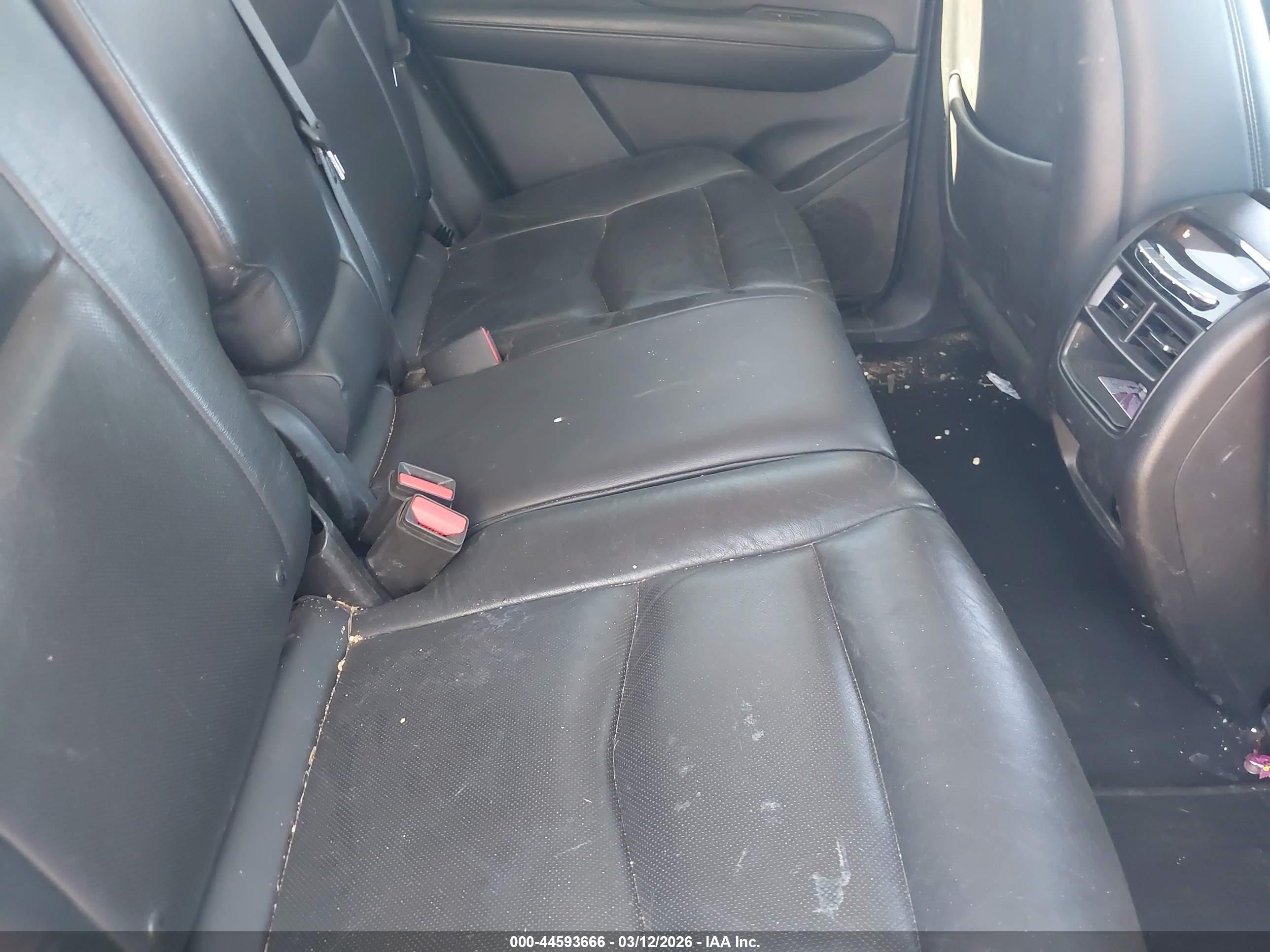 CADILLAC XT5 image 8