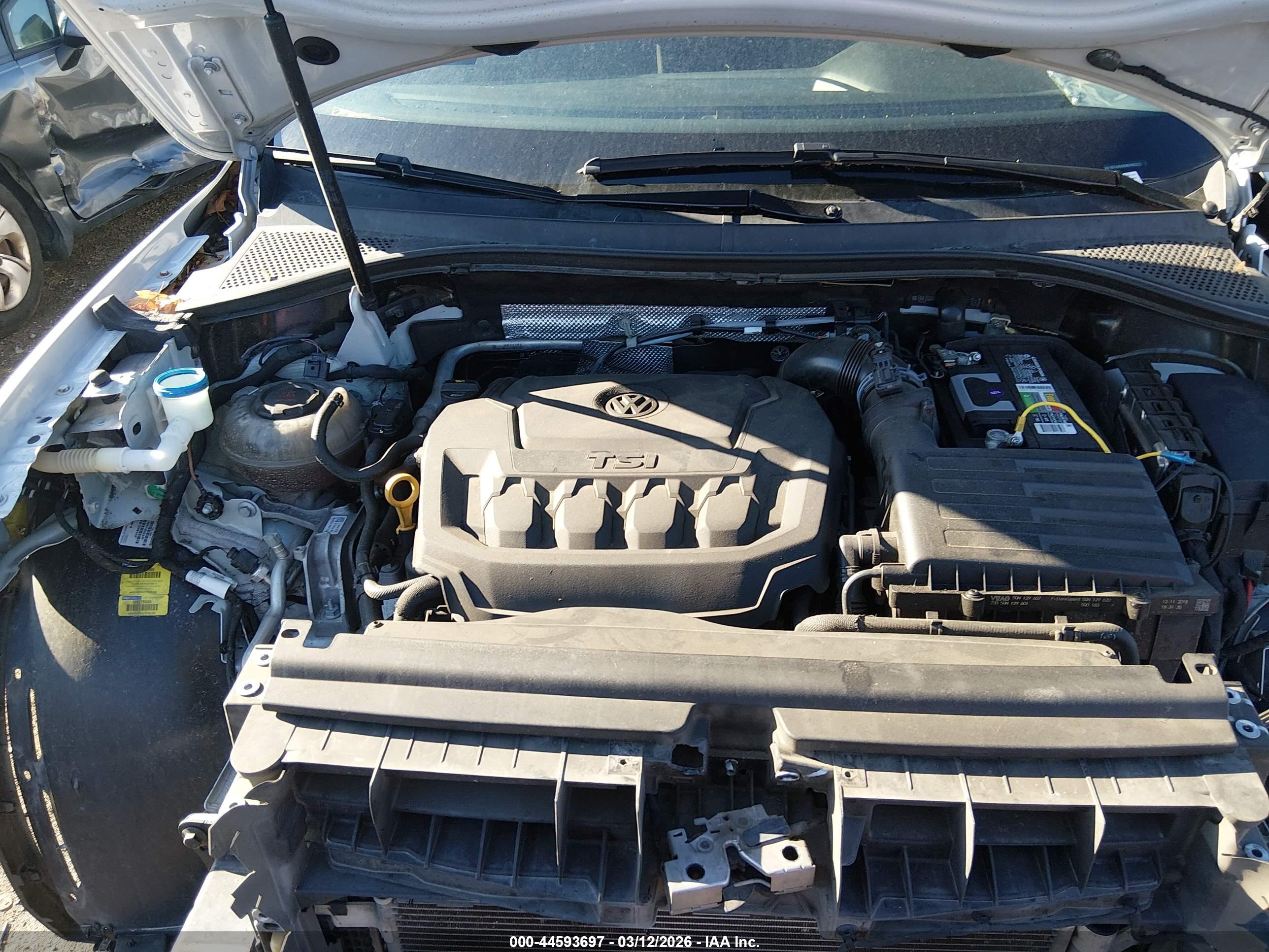 VOLKSWAGEN TIGUAN image 10