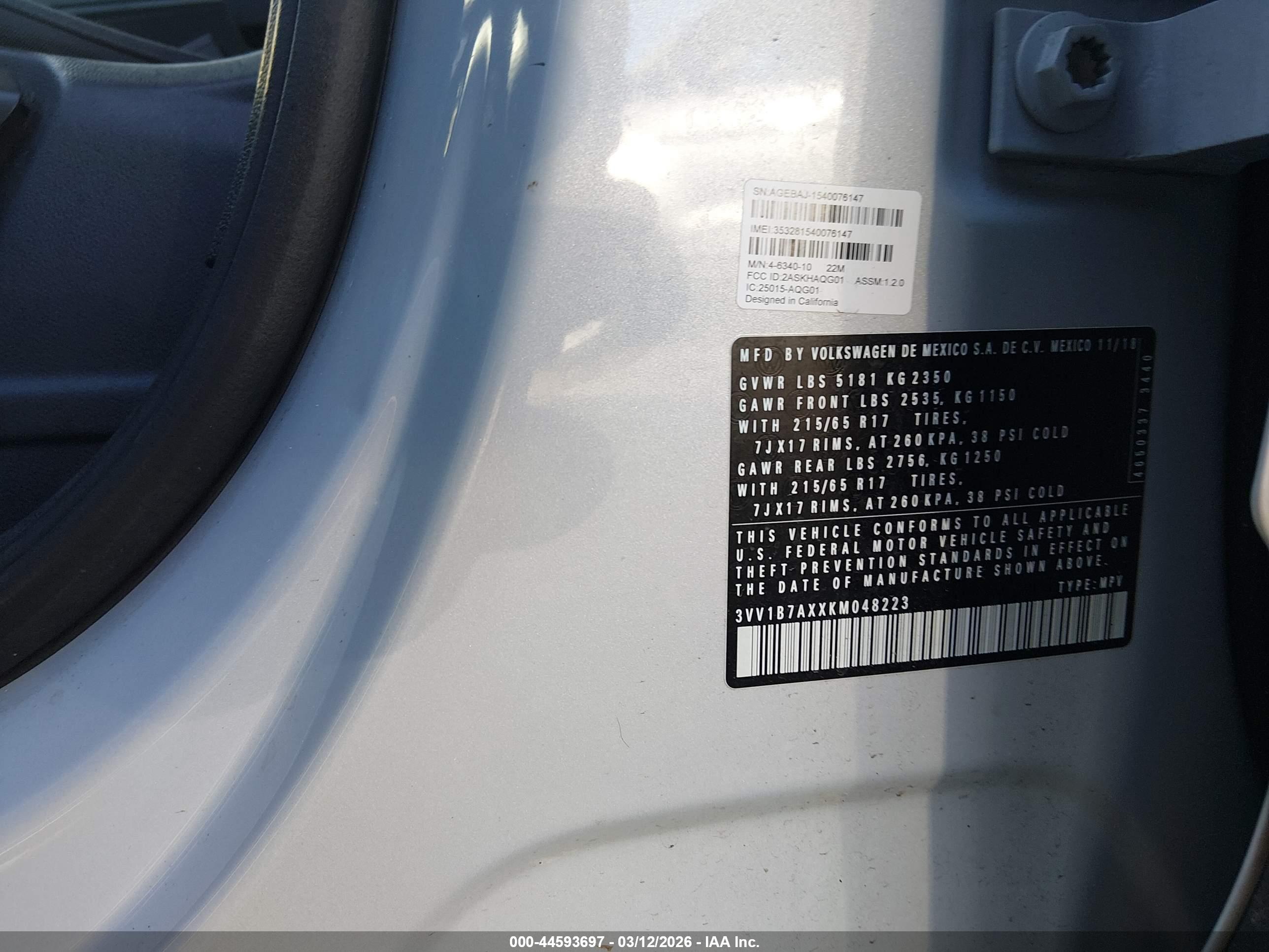 VOLKSWAGEN TIGUAN image 9