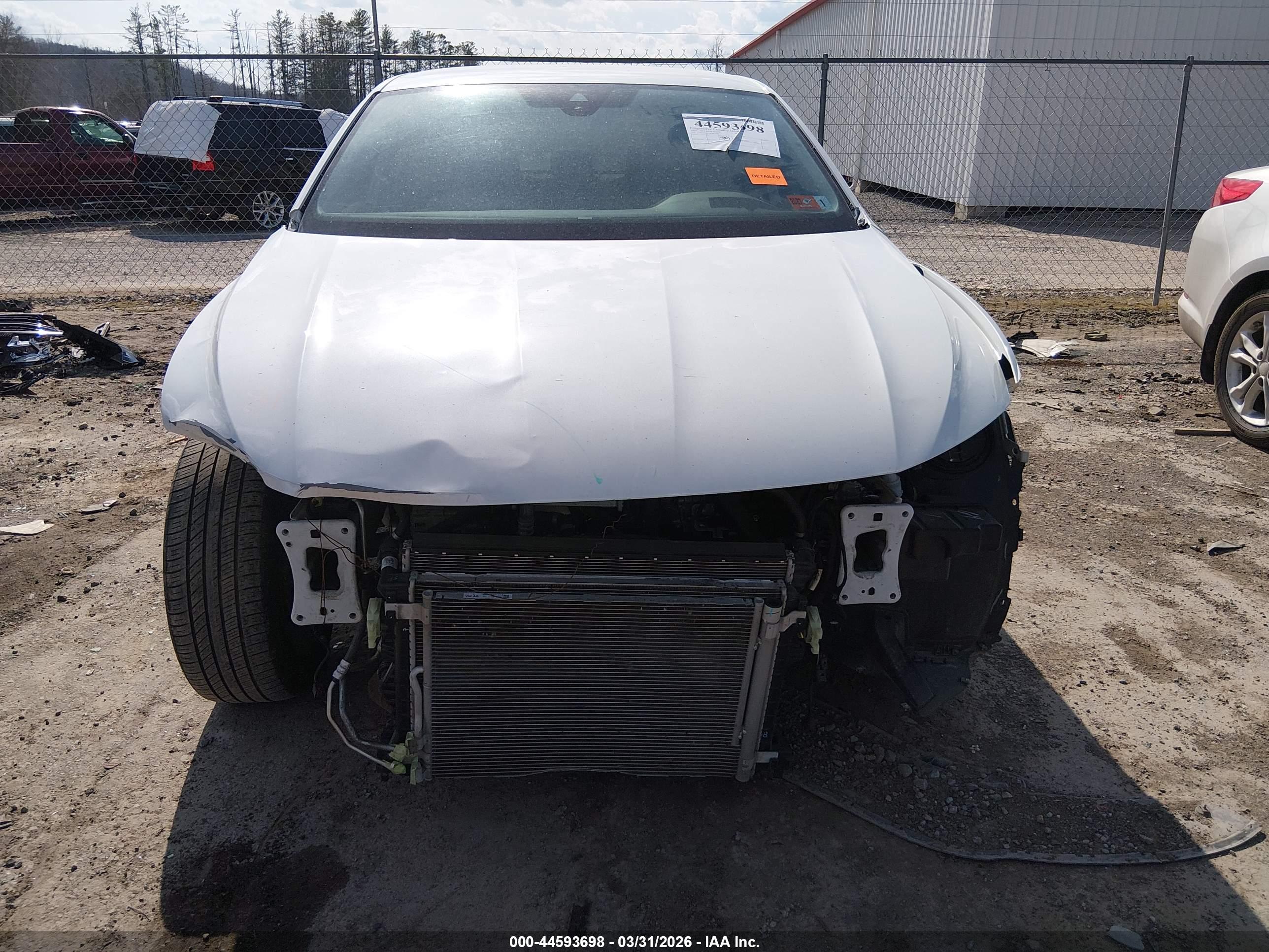 VOLKSWAGEN JETTA image 6