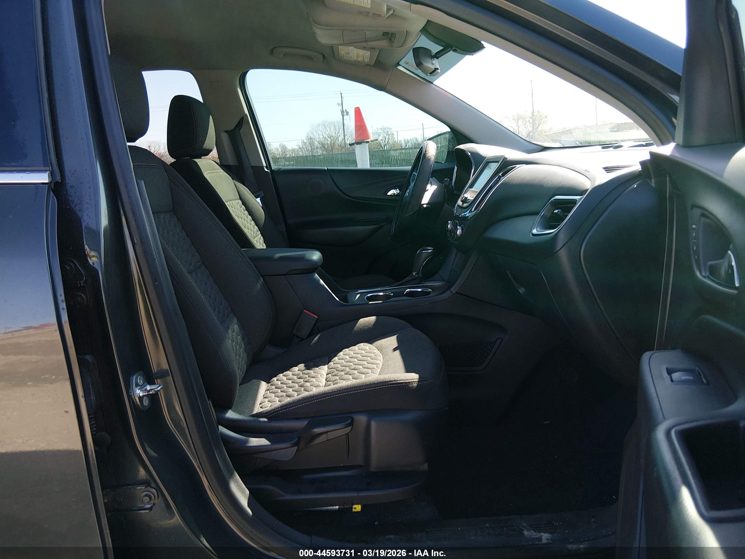 CHEVROLET EQUINOX image 5