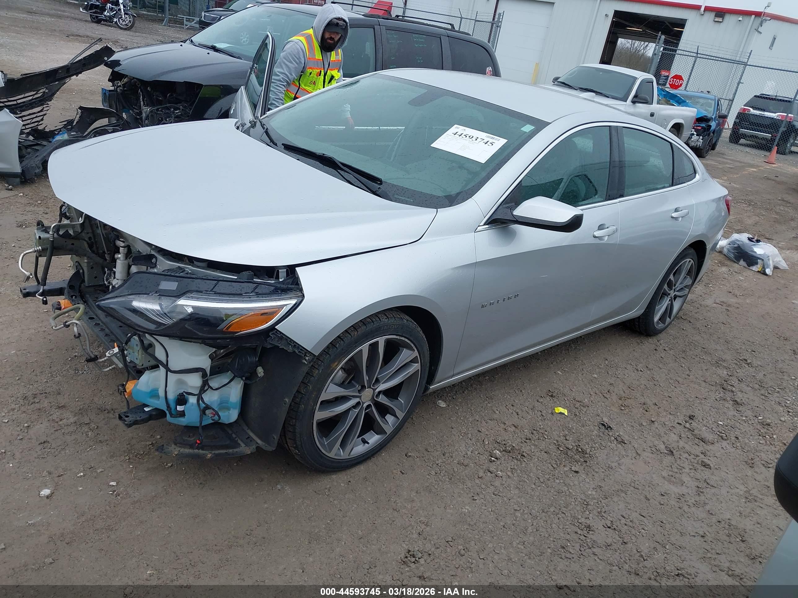 CHEVROLET MALIBU image 2