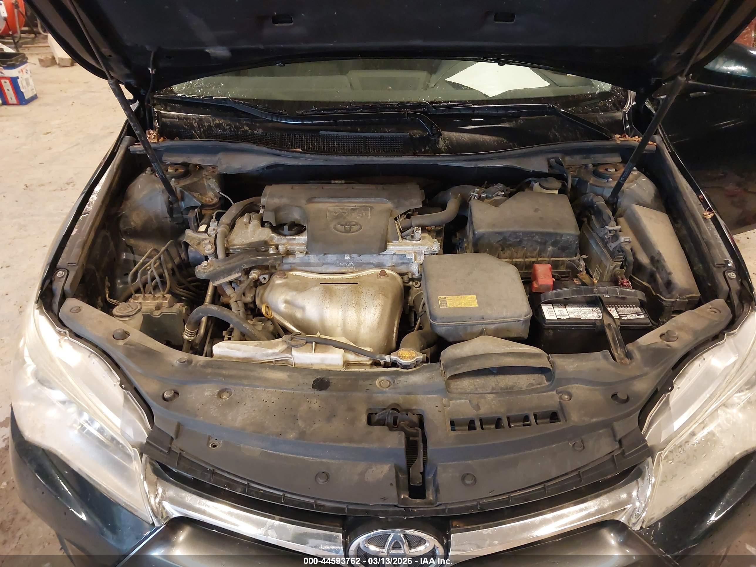 TOYOTA CAMRY image 10