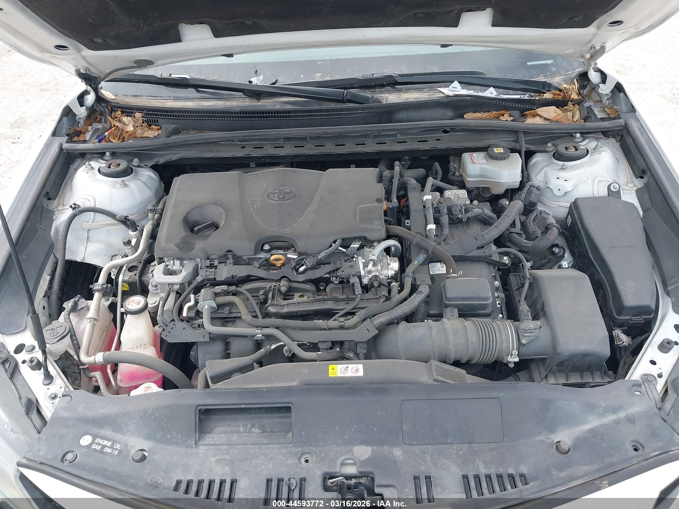TOYOTA CAMRY image 10
