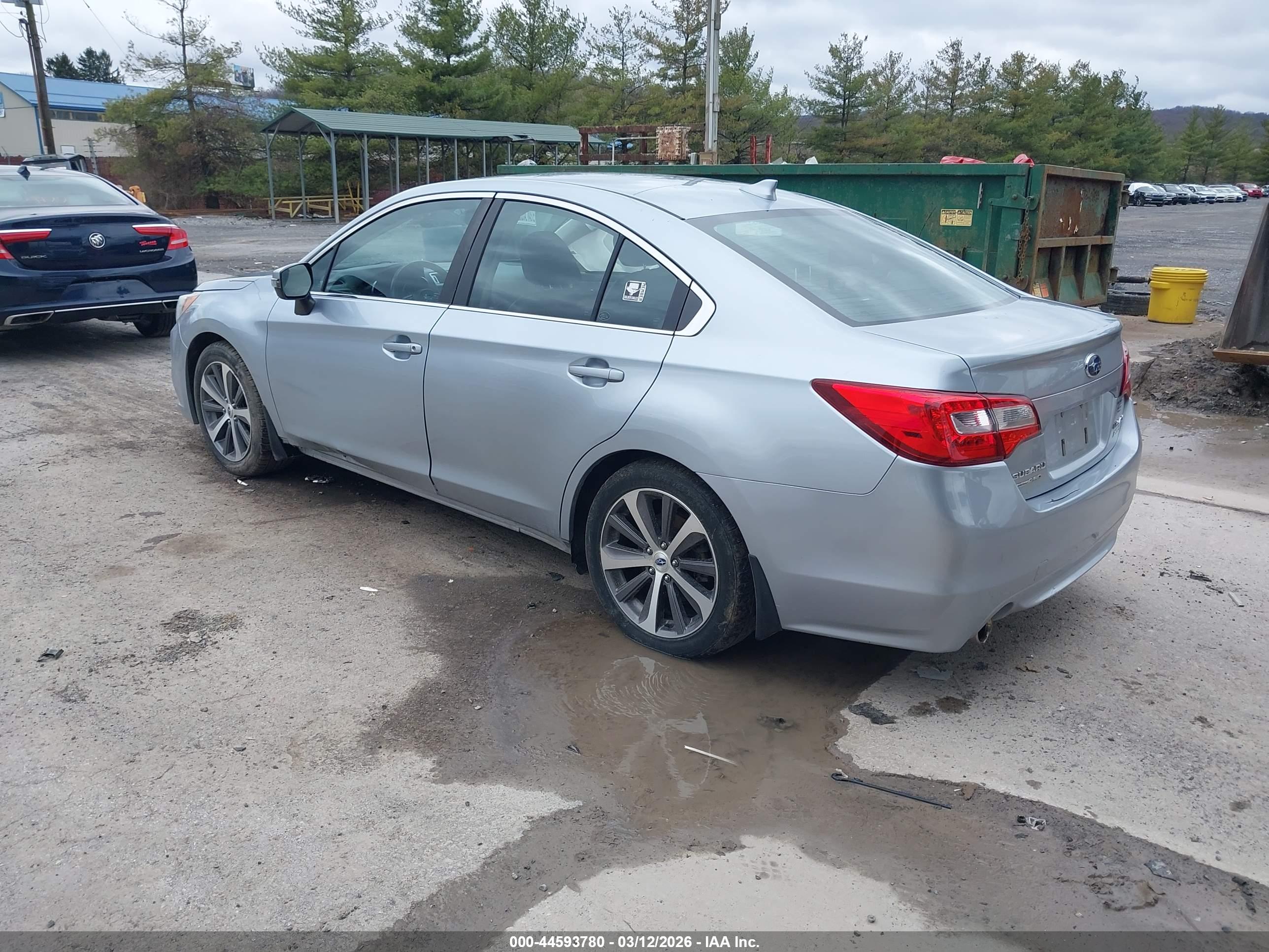SUBARU LEGACY image 3