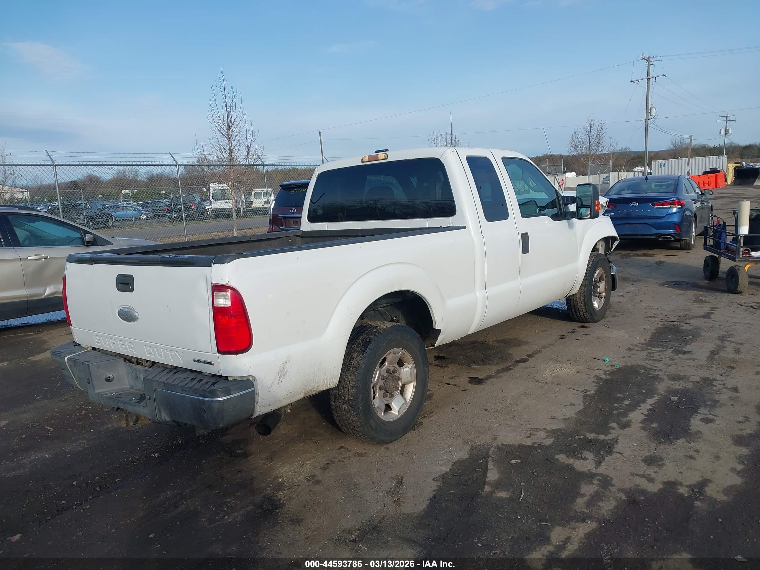 FORD F-250 image 4