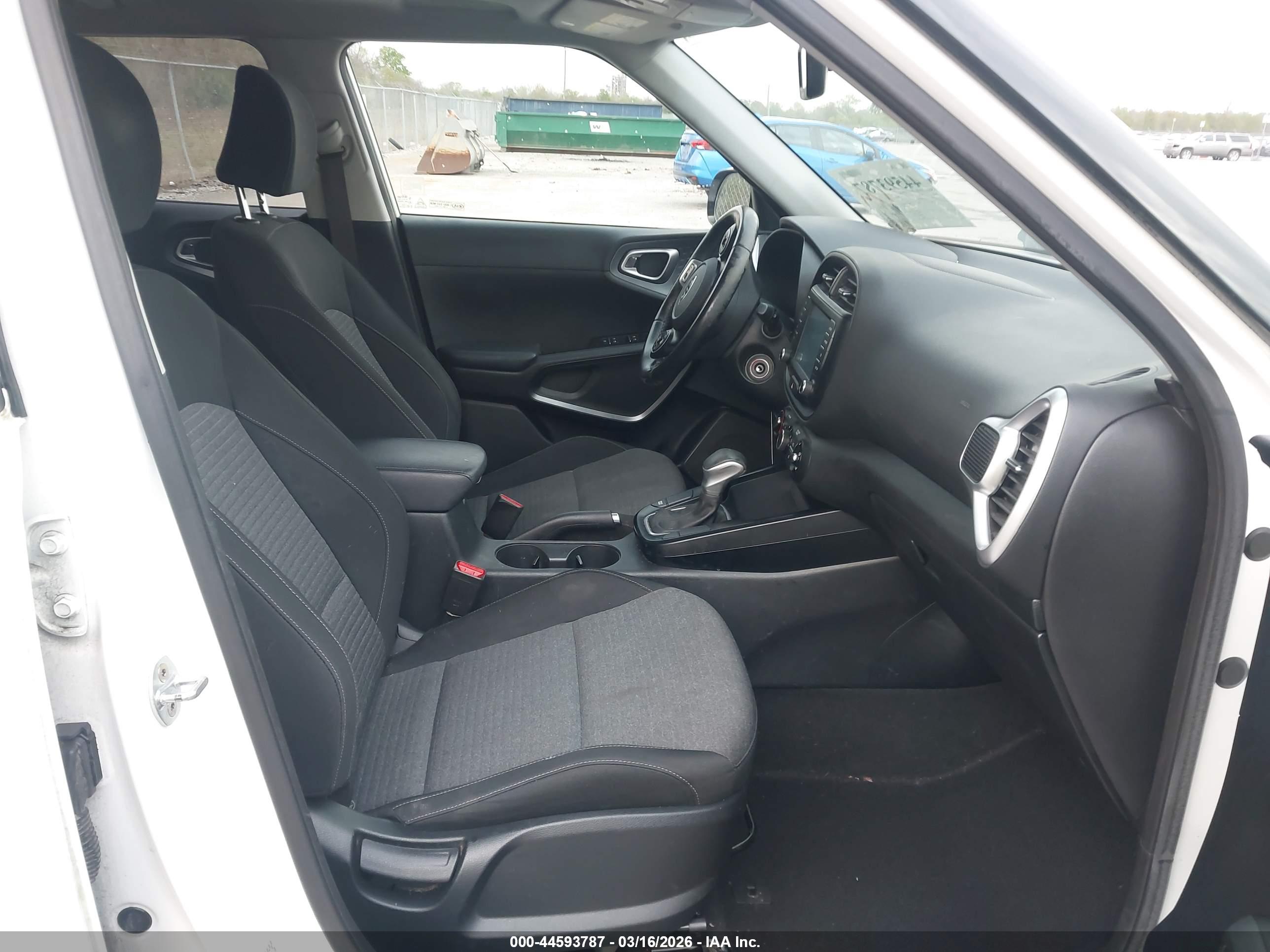 KIA SOUL image 5