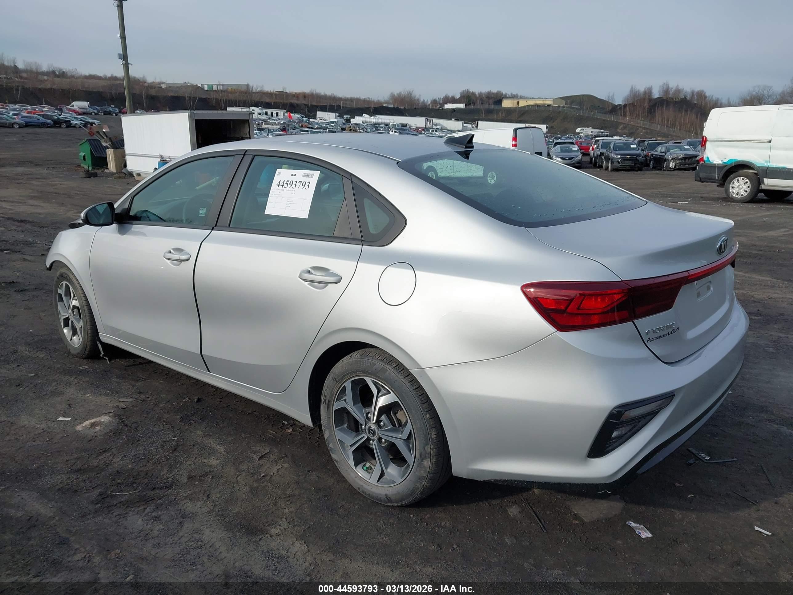 KIA FORTE image 3