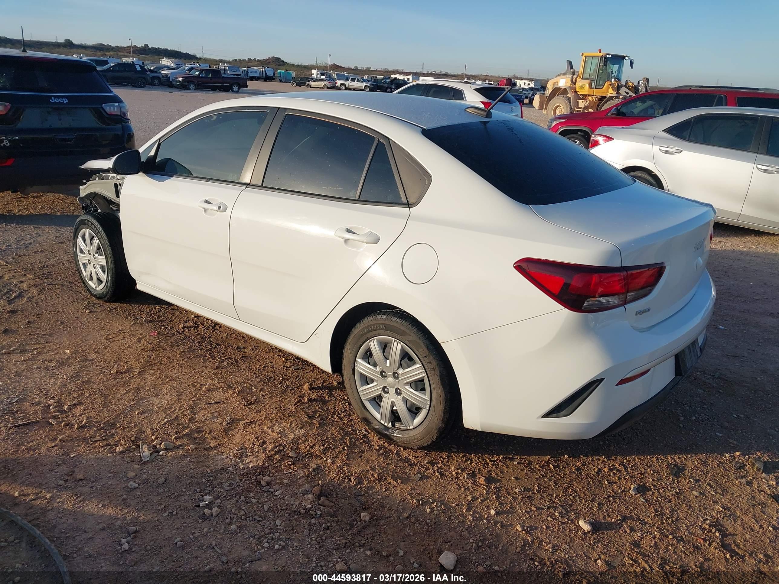 KIA RIO image 3