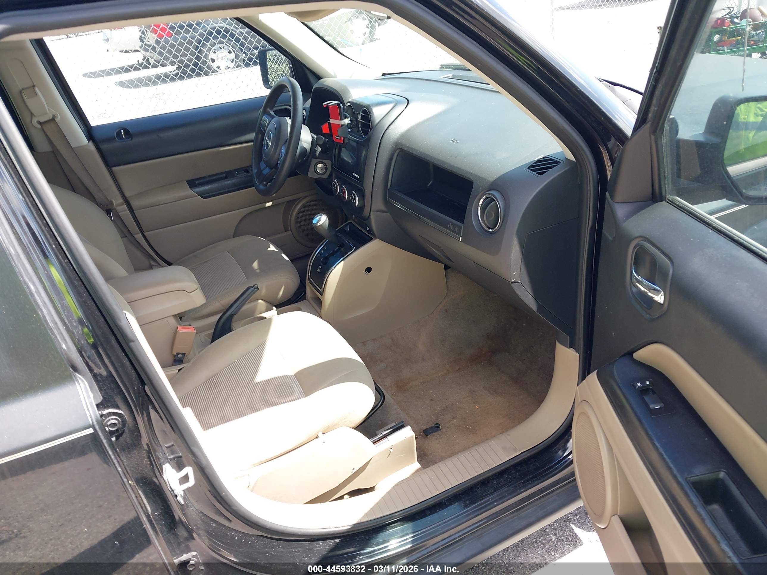JEEP PATRIOT image 5