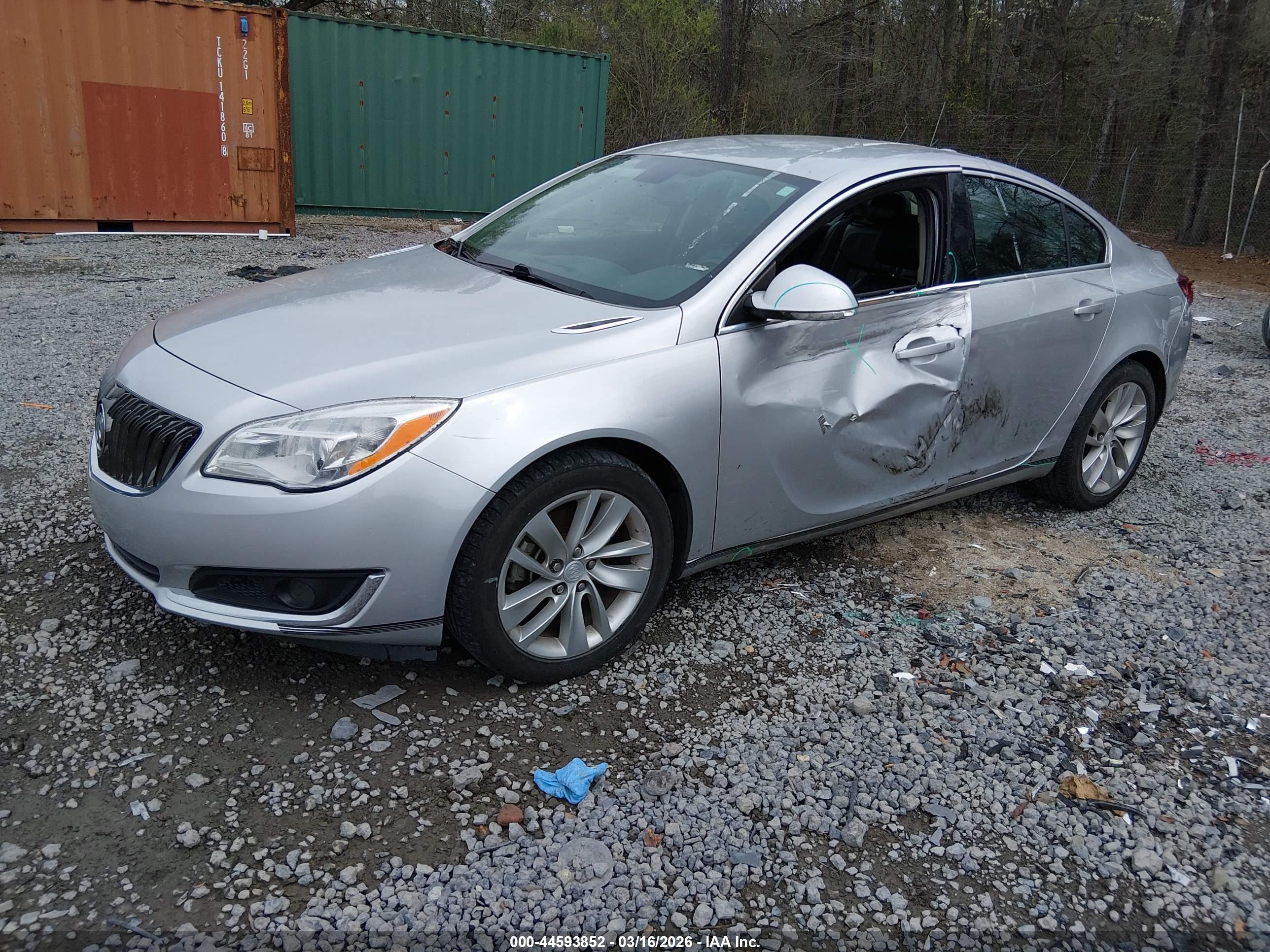BUICK REGAL image 2