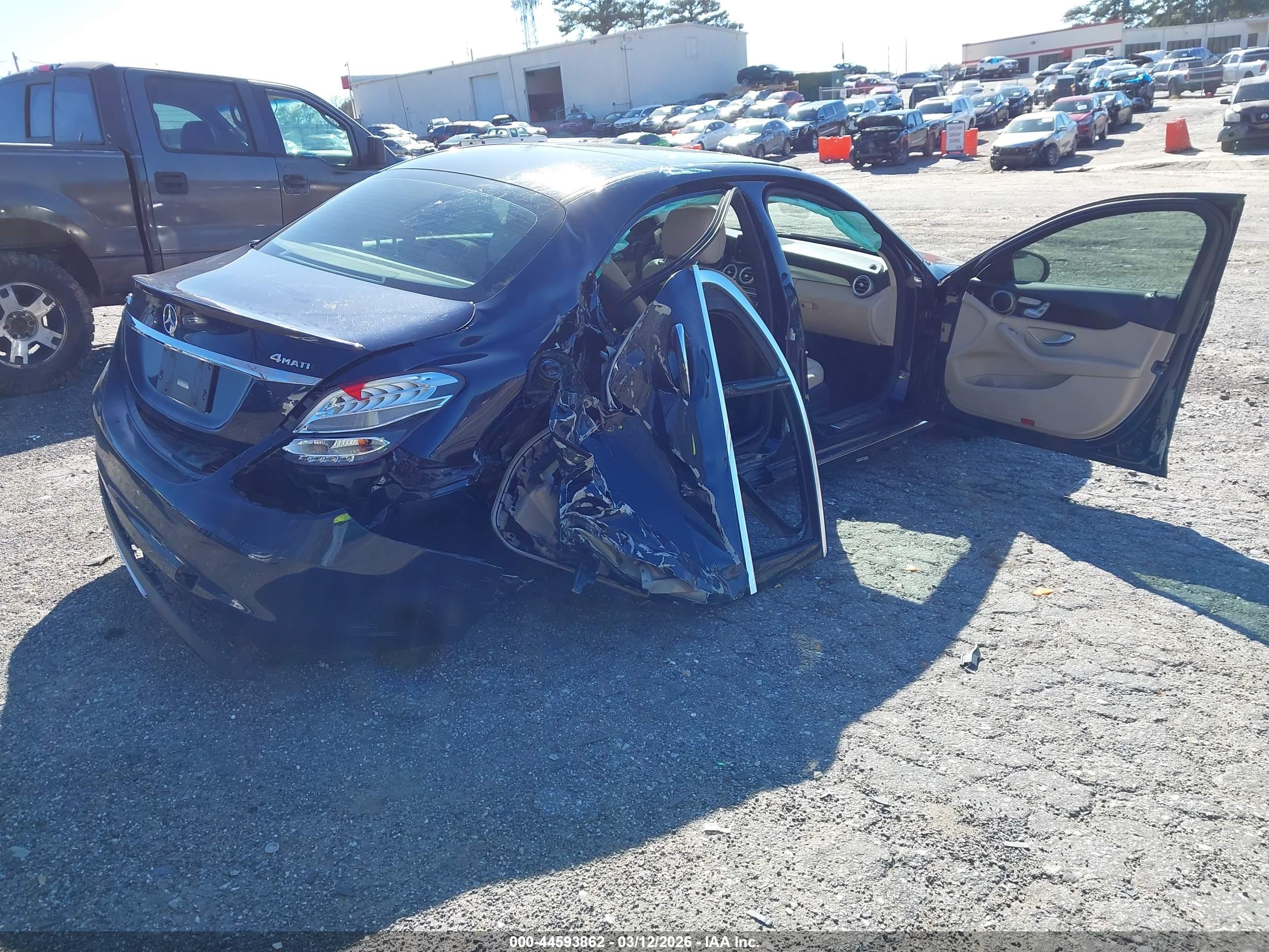 MERCEDES-BENZ C image 4