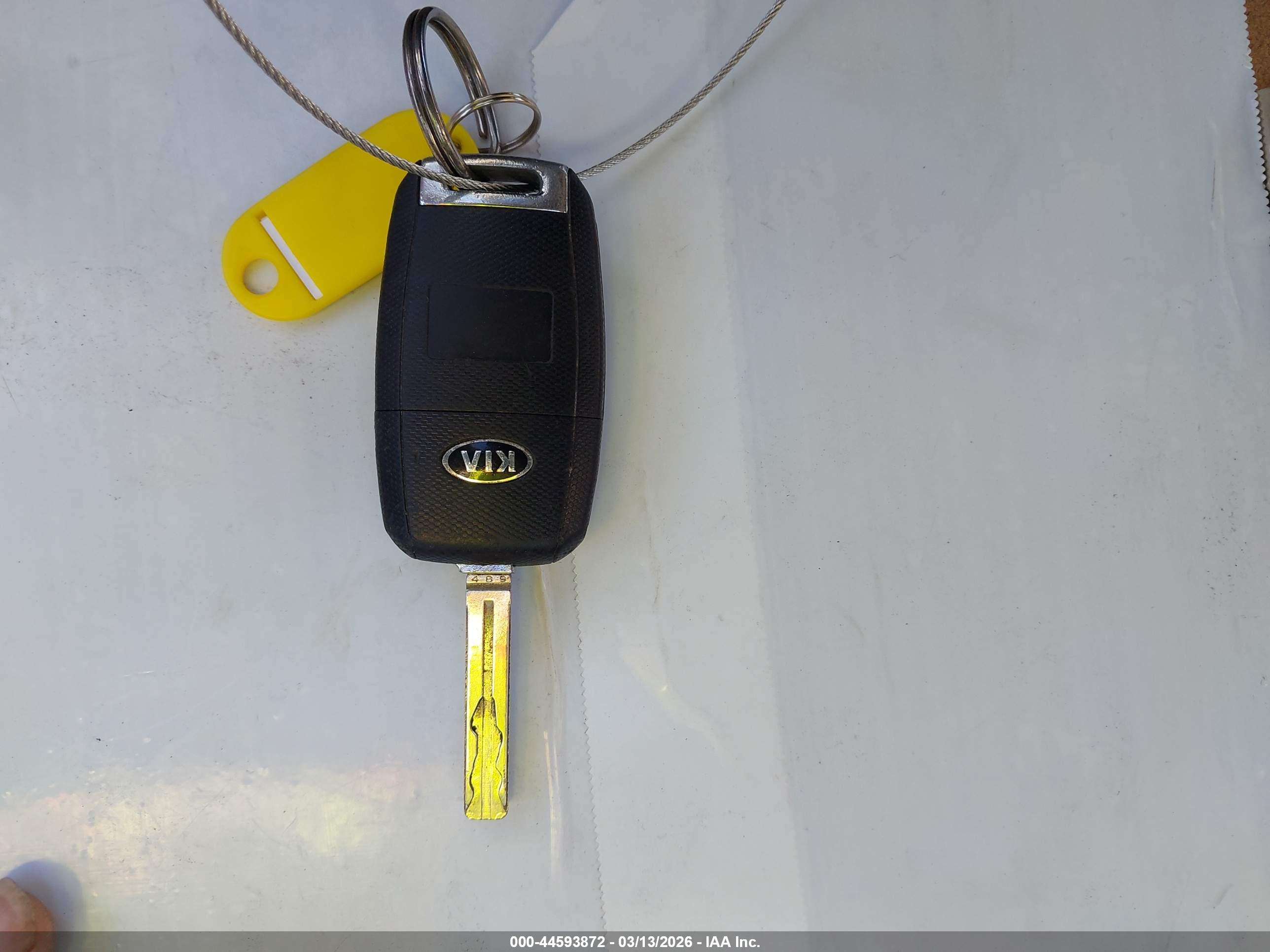 KIA SORENTO image 11