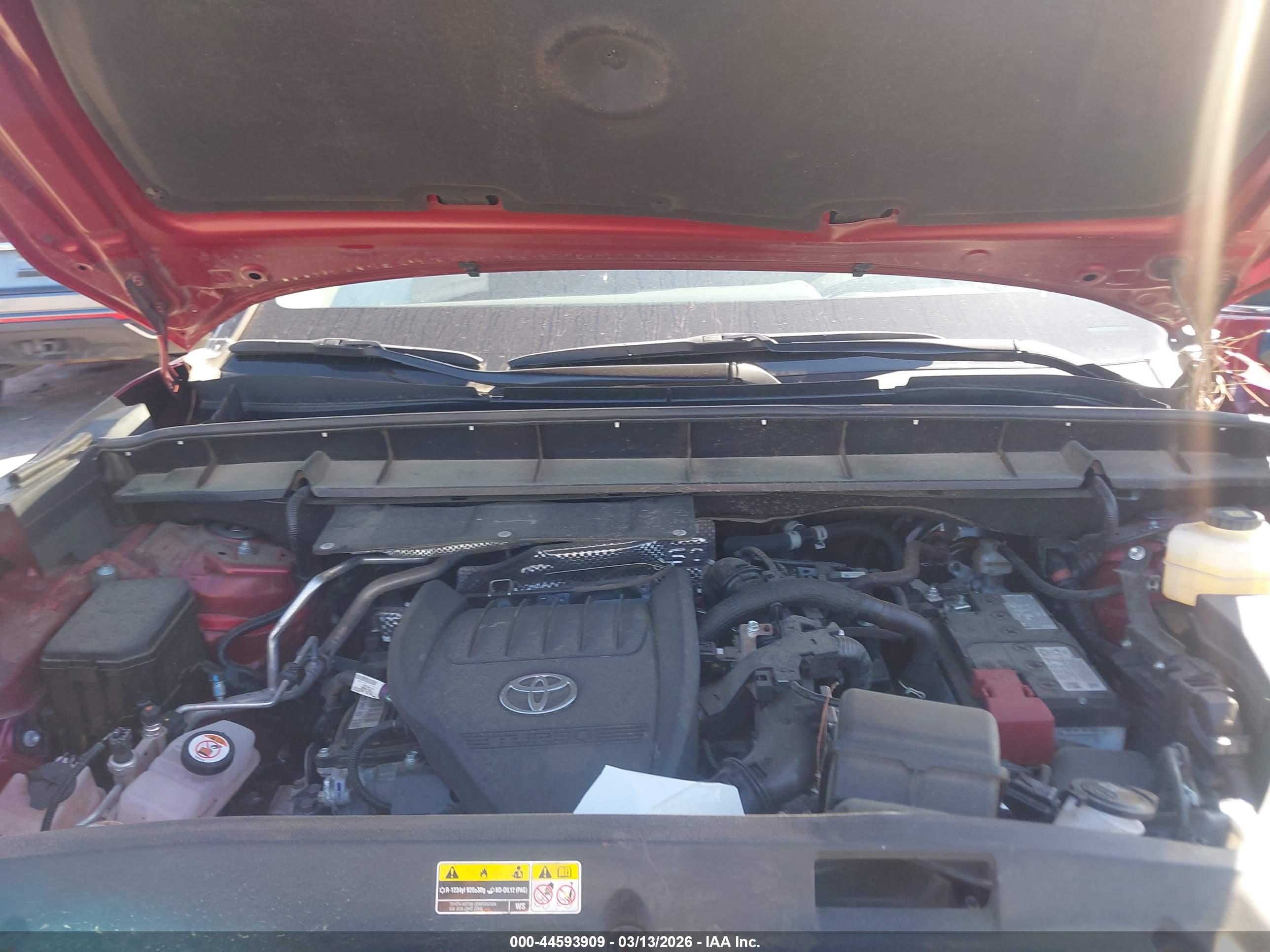 TOYOTA HIGHLANDER image 10