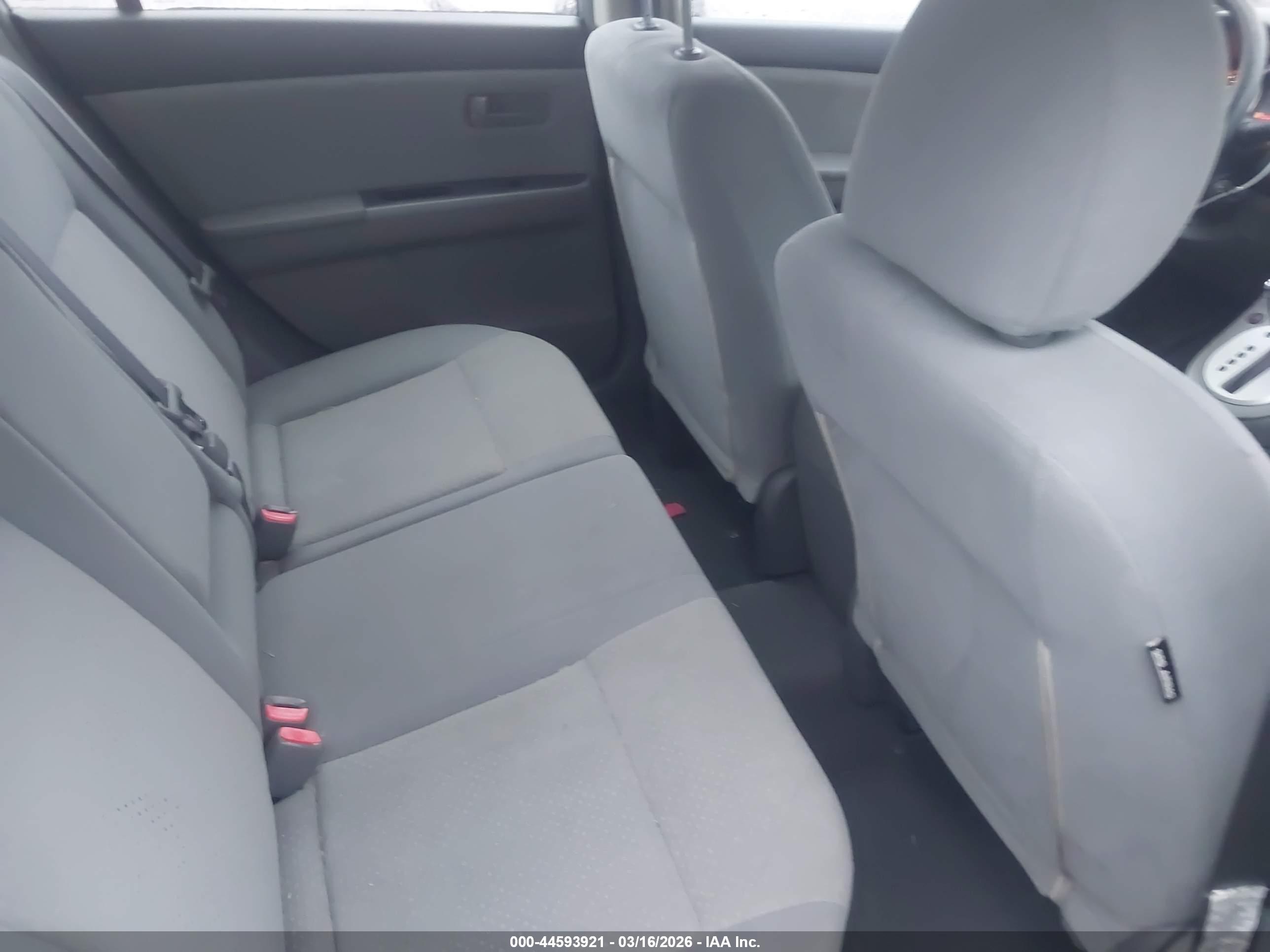 NISSAN SENTRA image 8