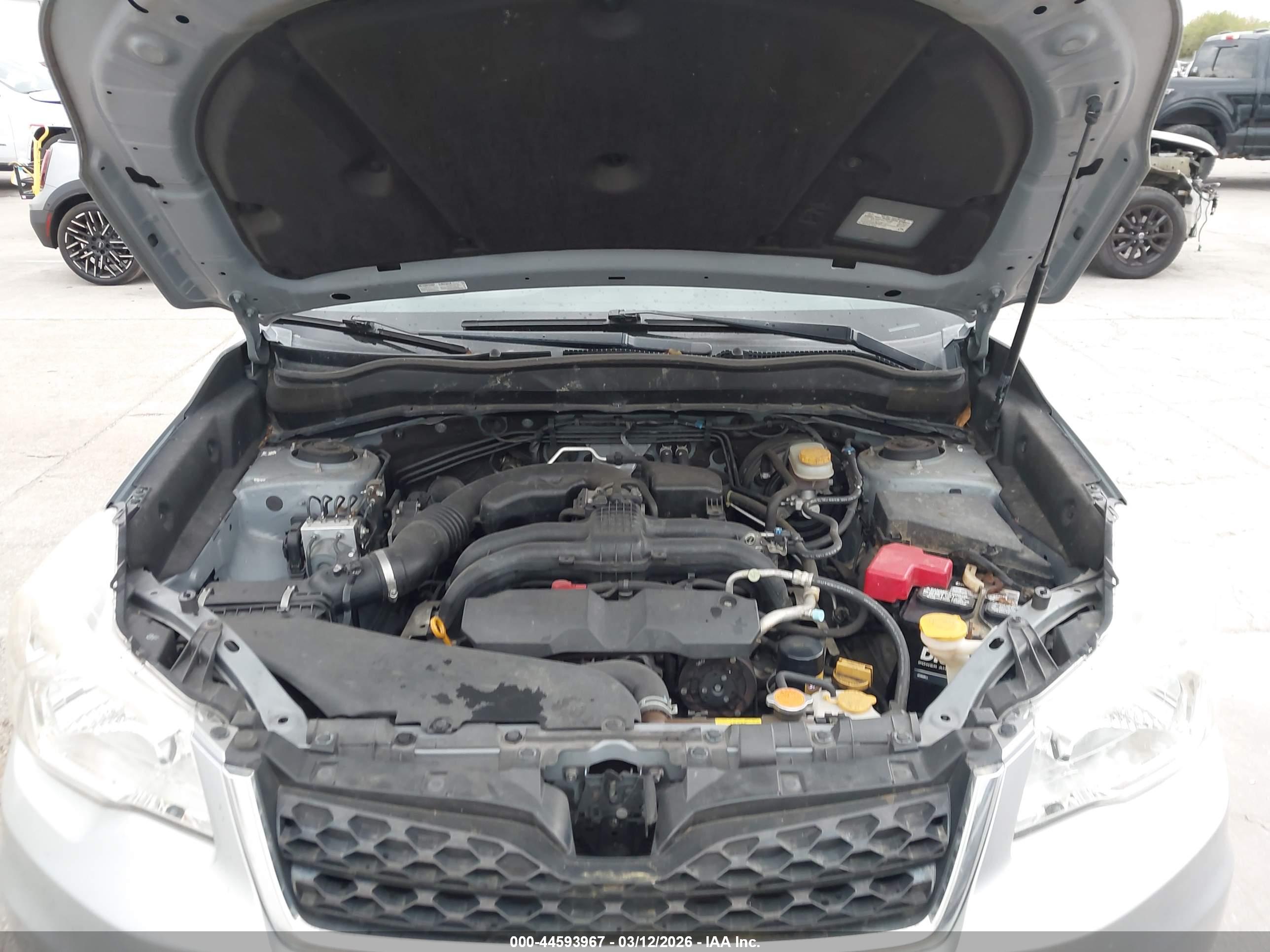 SUBARU FORESTER image 10