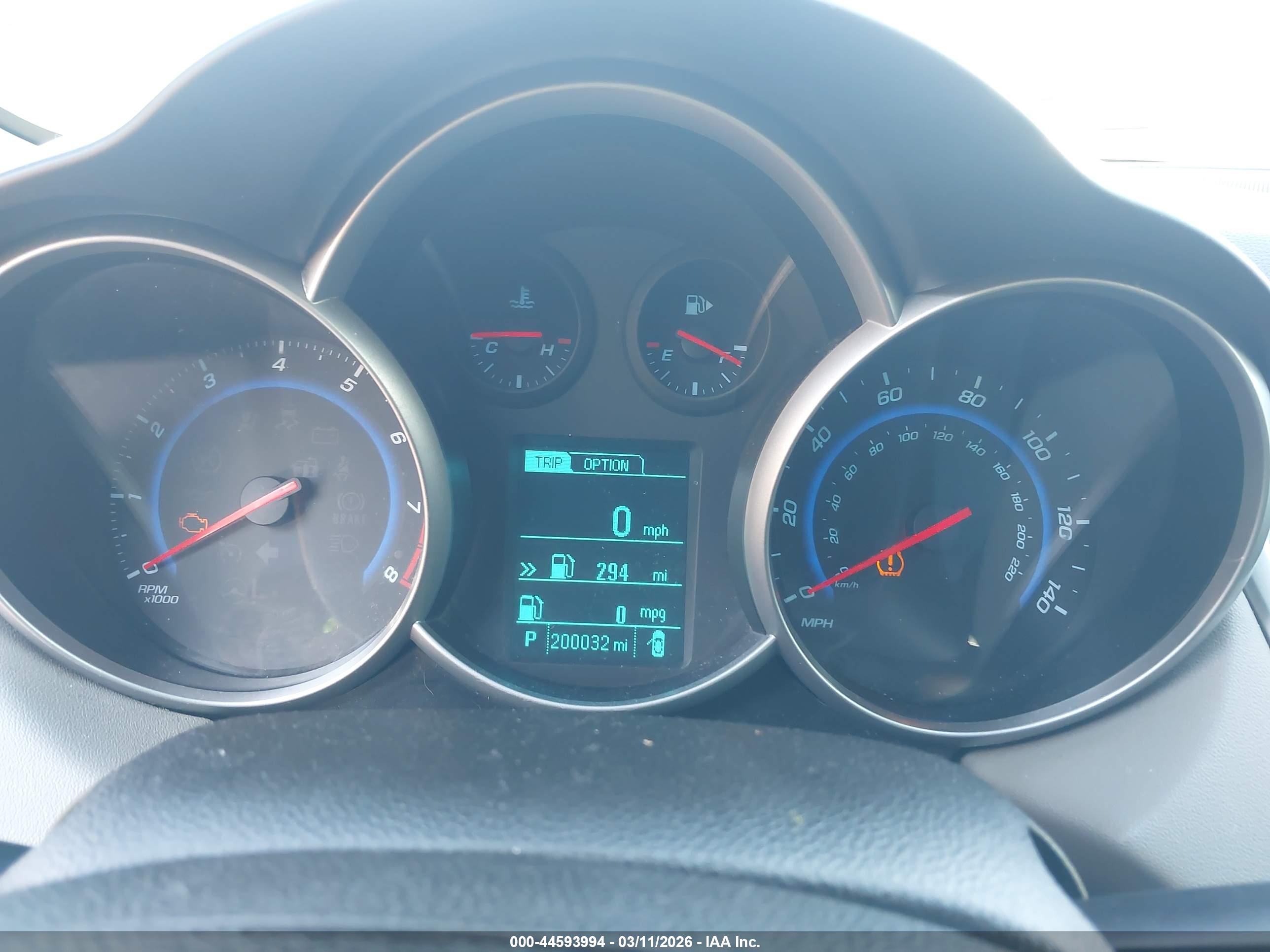 CHEVROLET CRUZE image 7