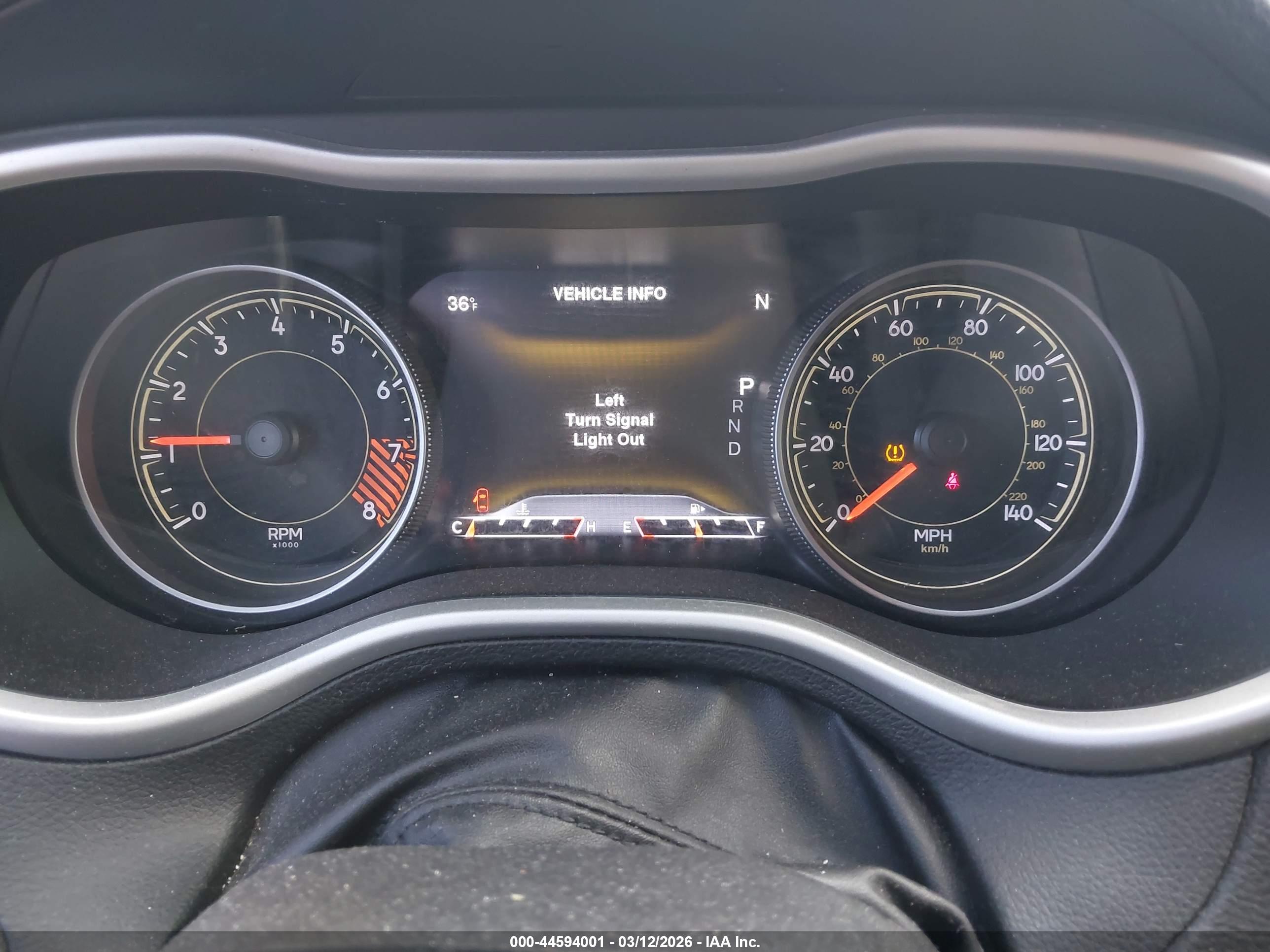 JEEP CHEROKEE image 7