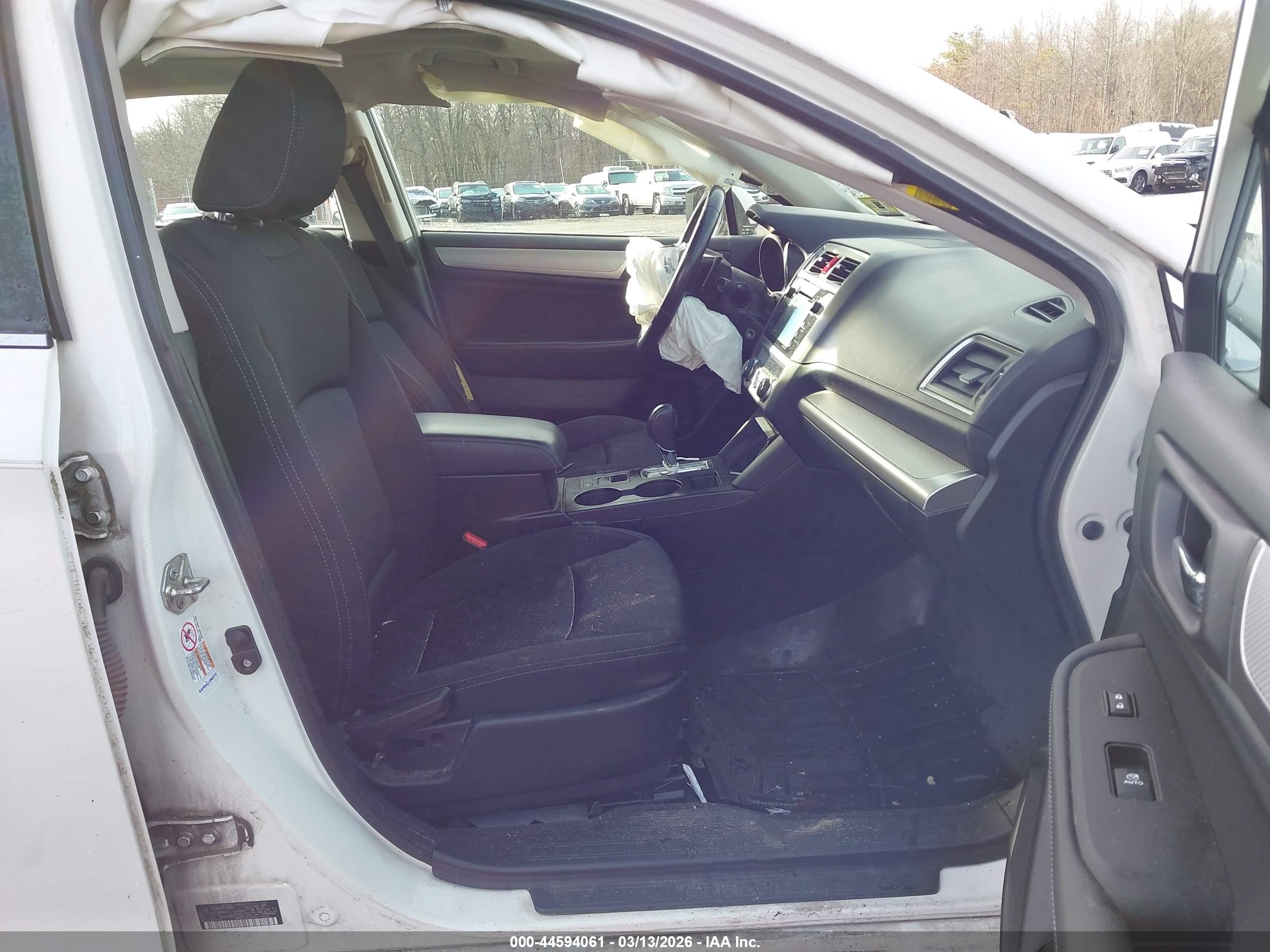 SUBARU LEGACY image 5