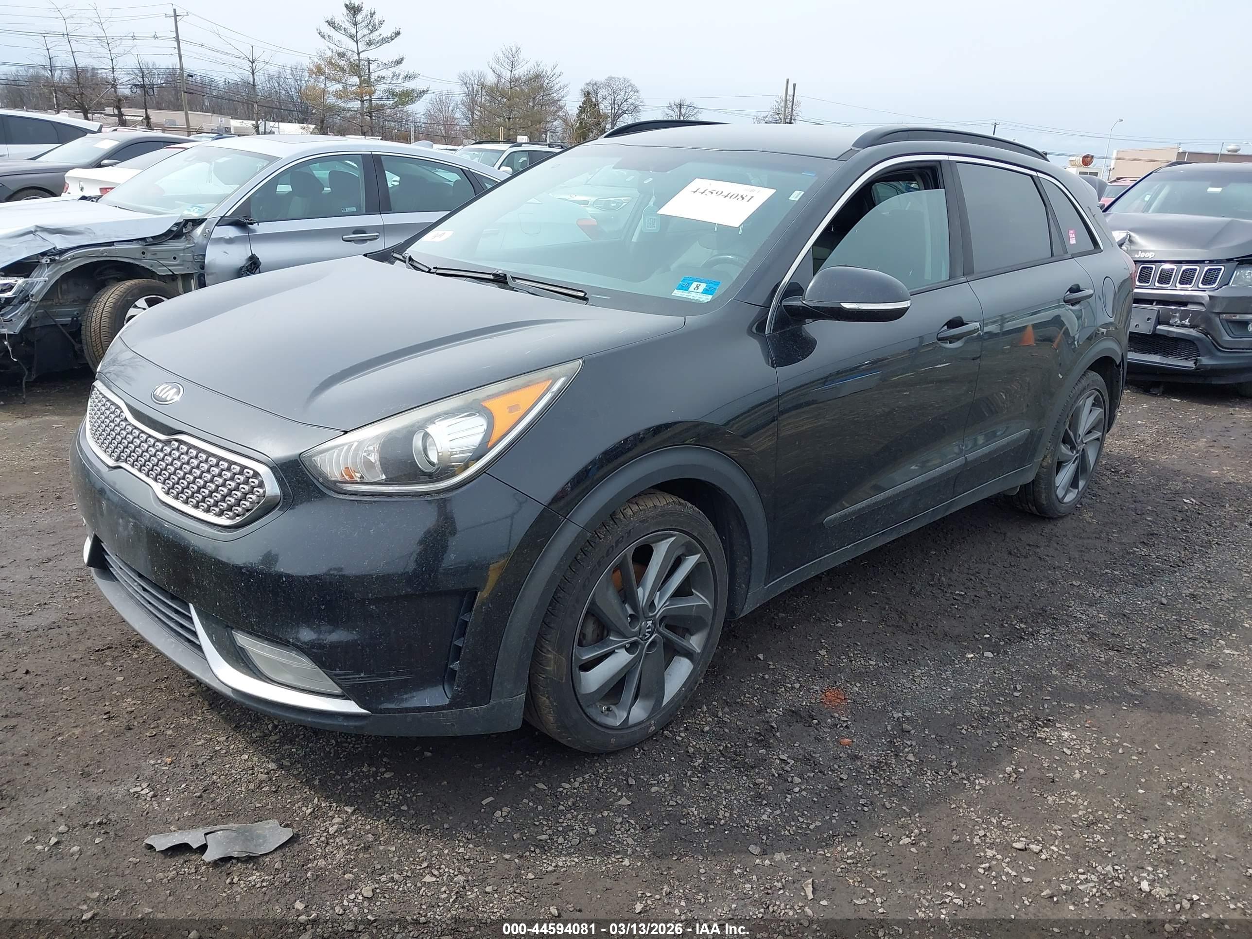 KIA NIRO image 2