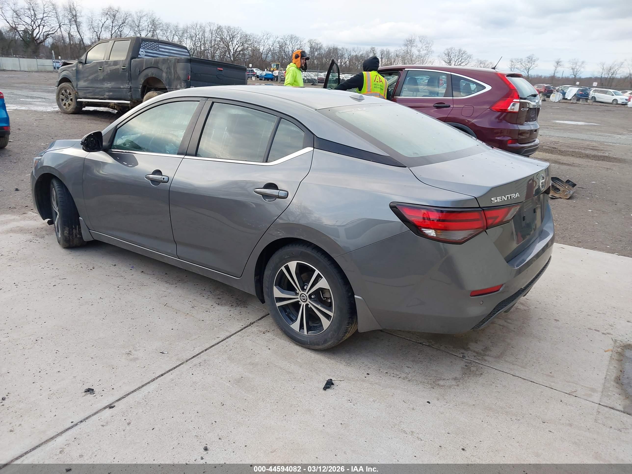 NISSAN SENTRA image 3
