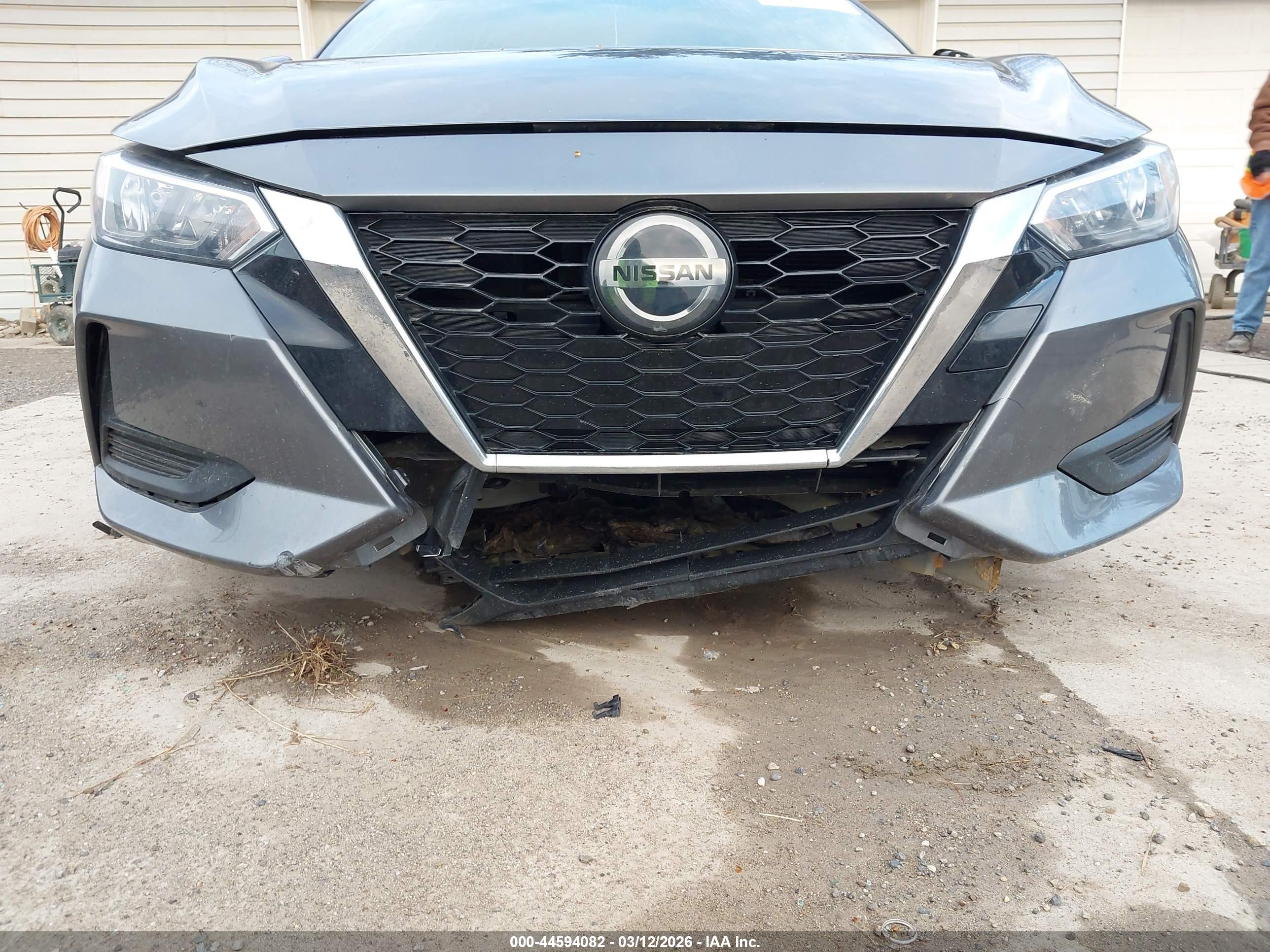 NISSAN SENTRA image 6