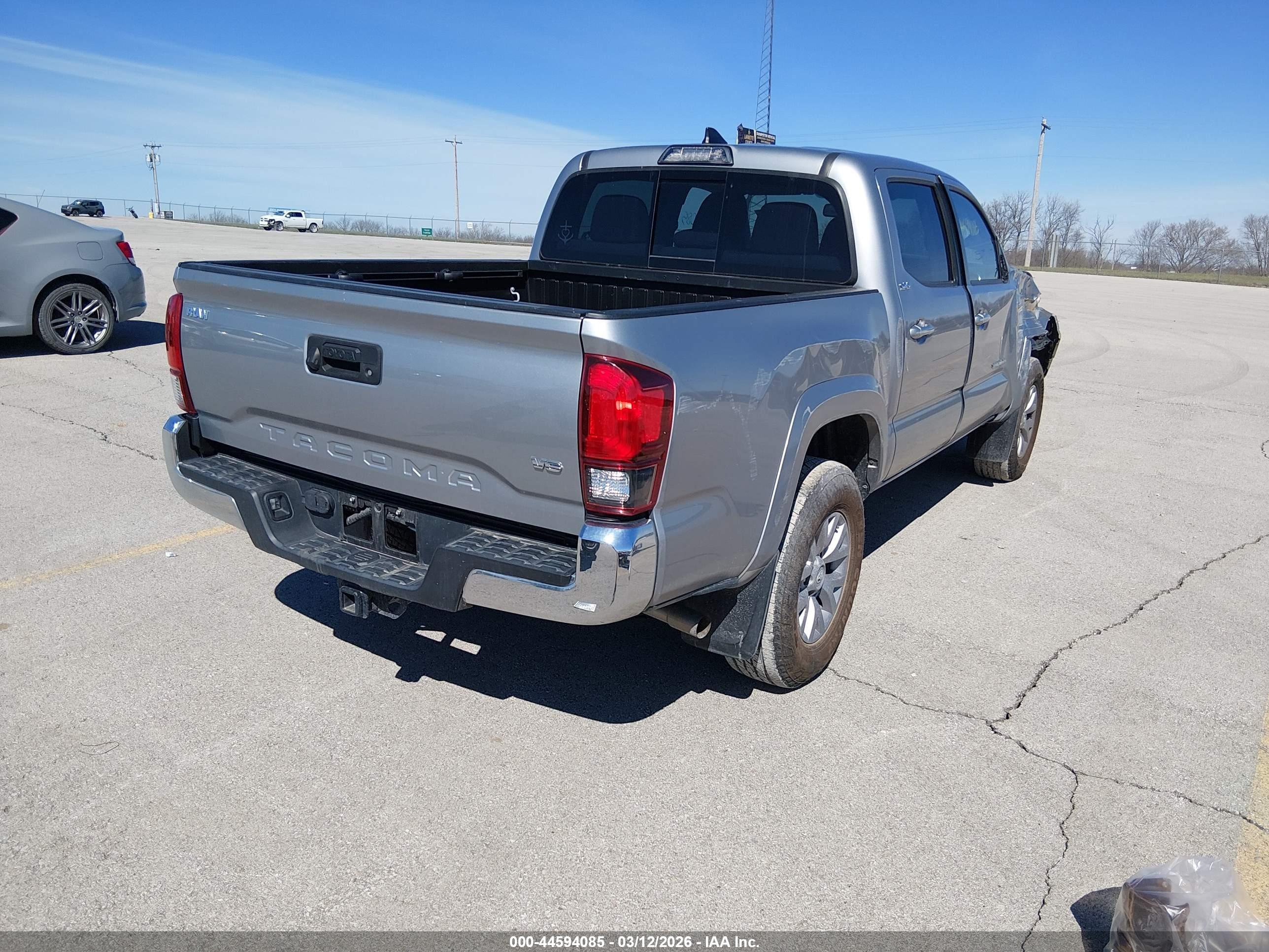 TOYOTA TACOMA image 4