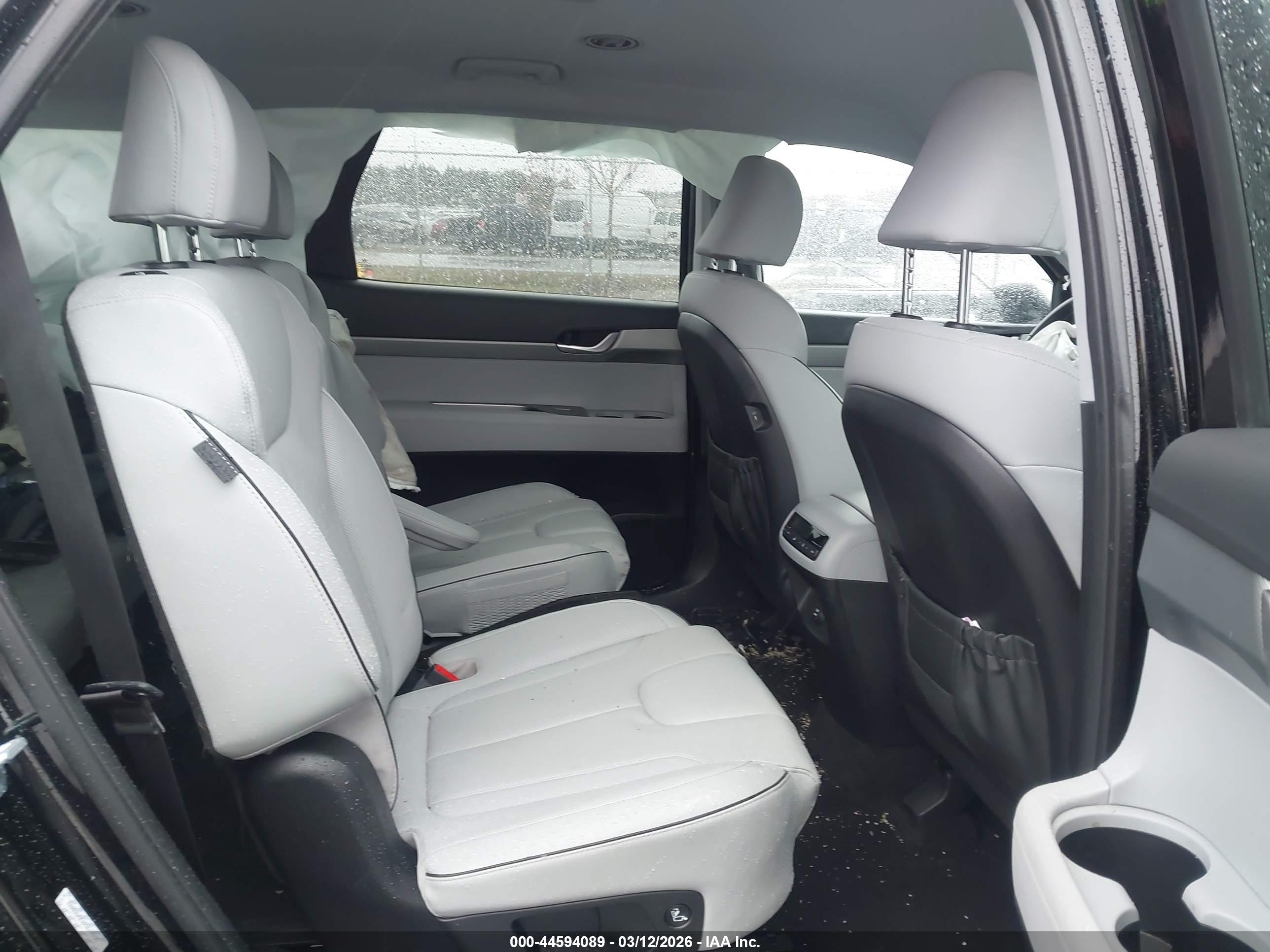 HYUNDAI PALISADE image 8