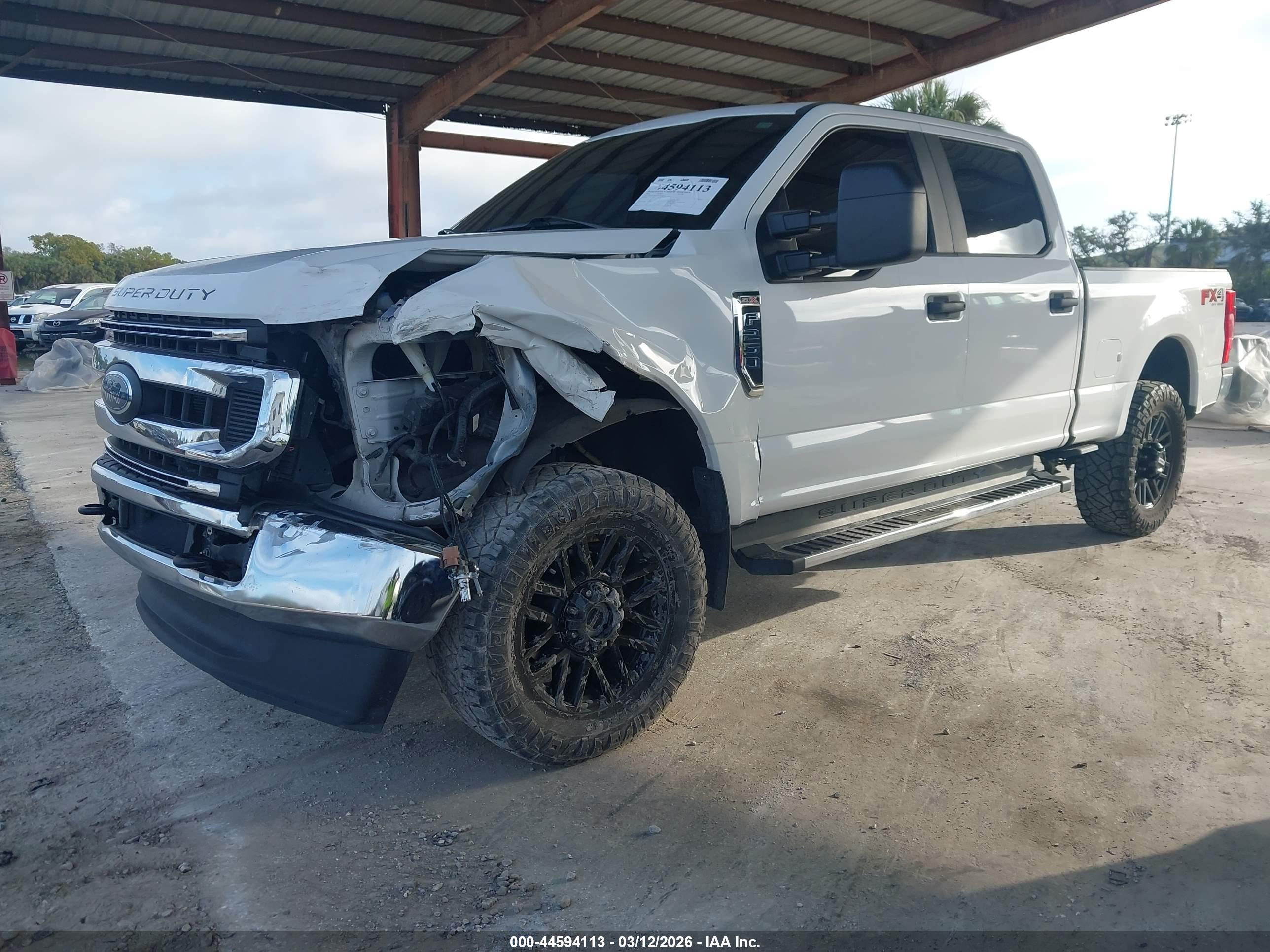 FORD F-250 image 2