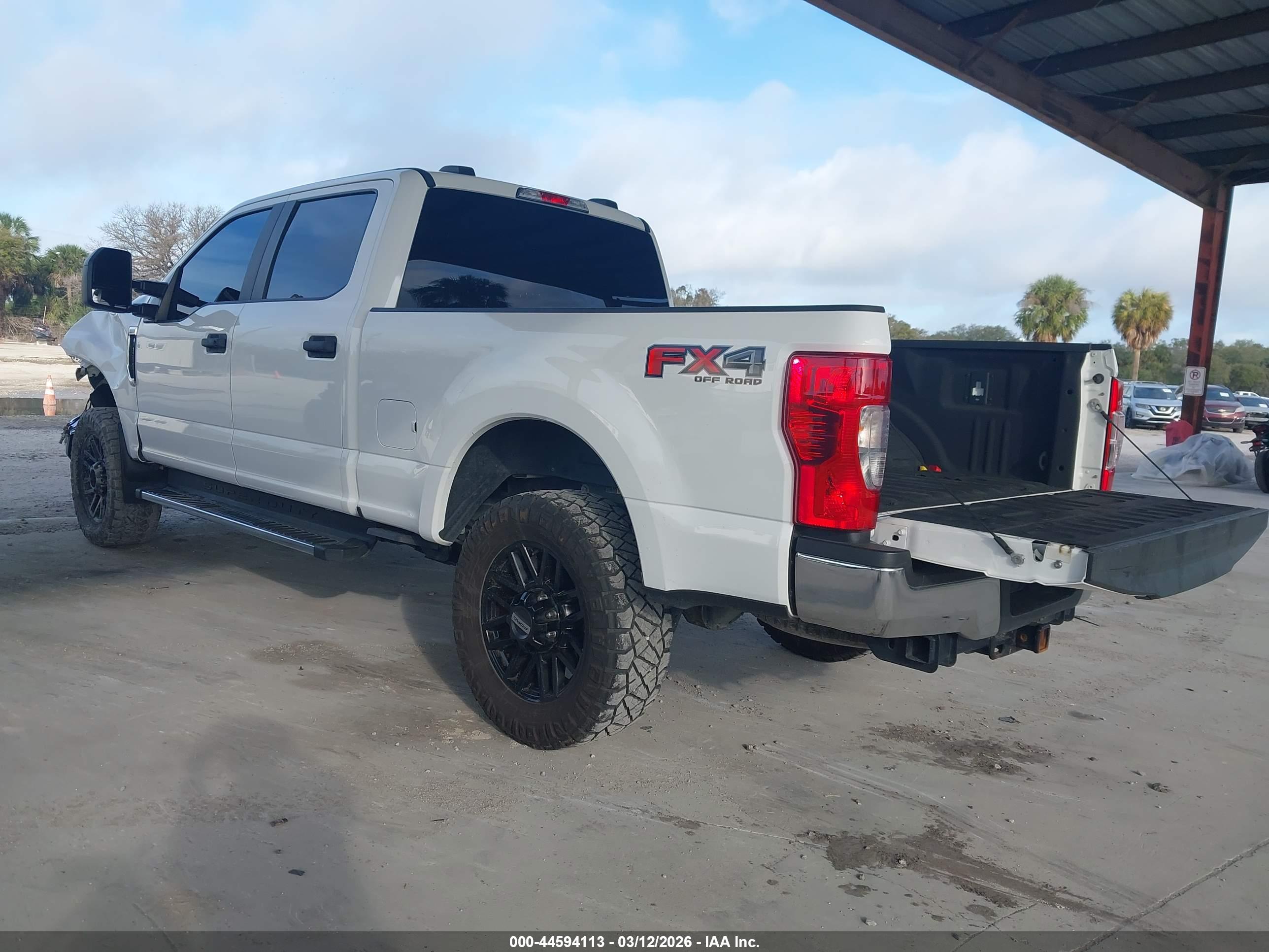 FORD F-250 image 3