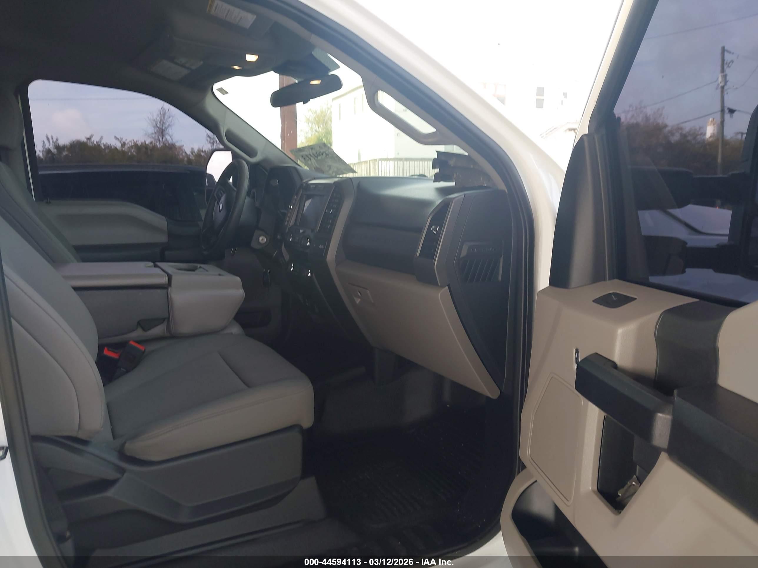 FORD F-250 image 5