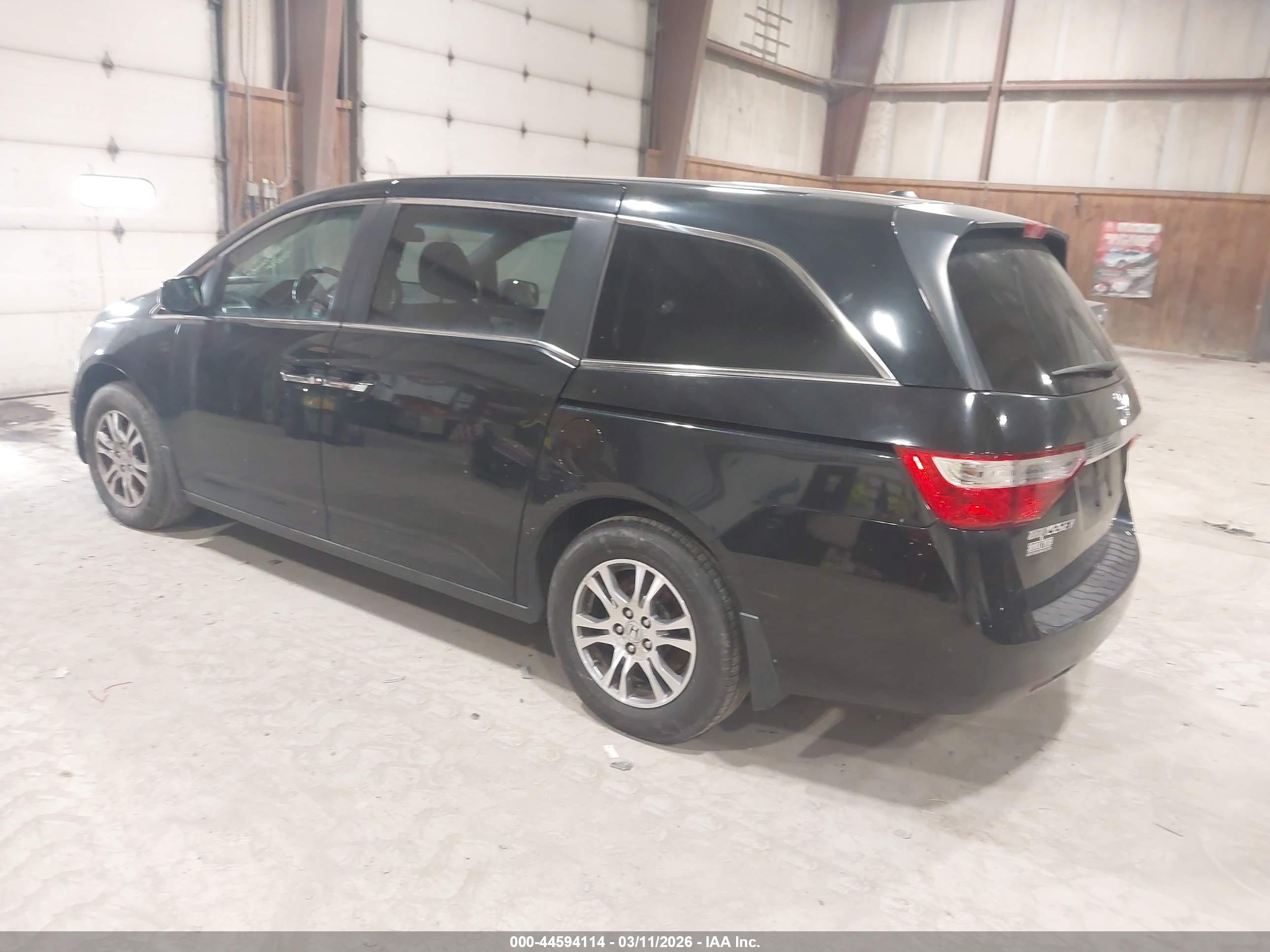 HONDA ODYSSEY image 3
