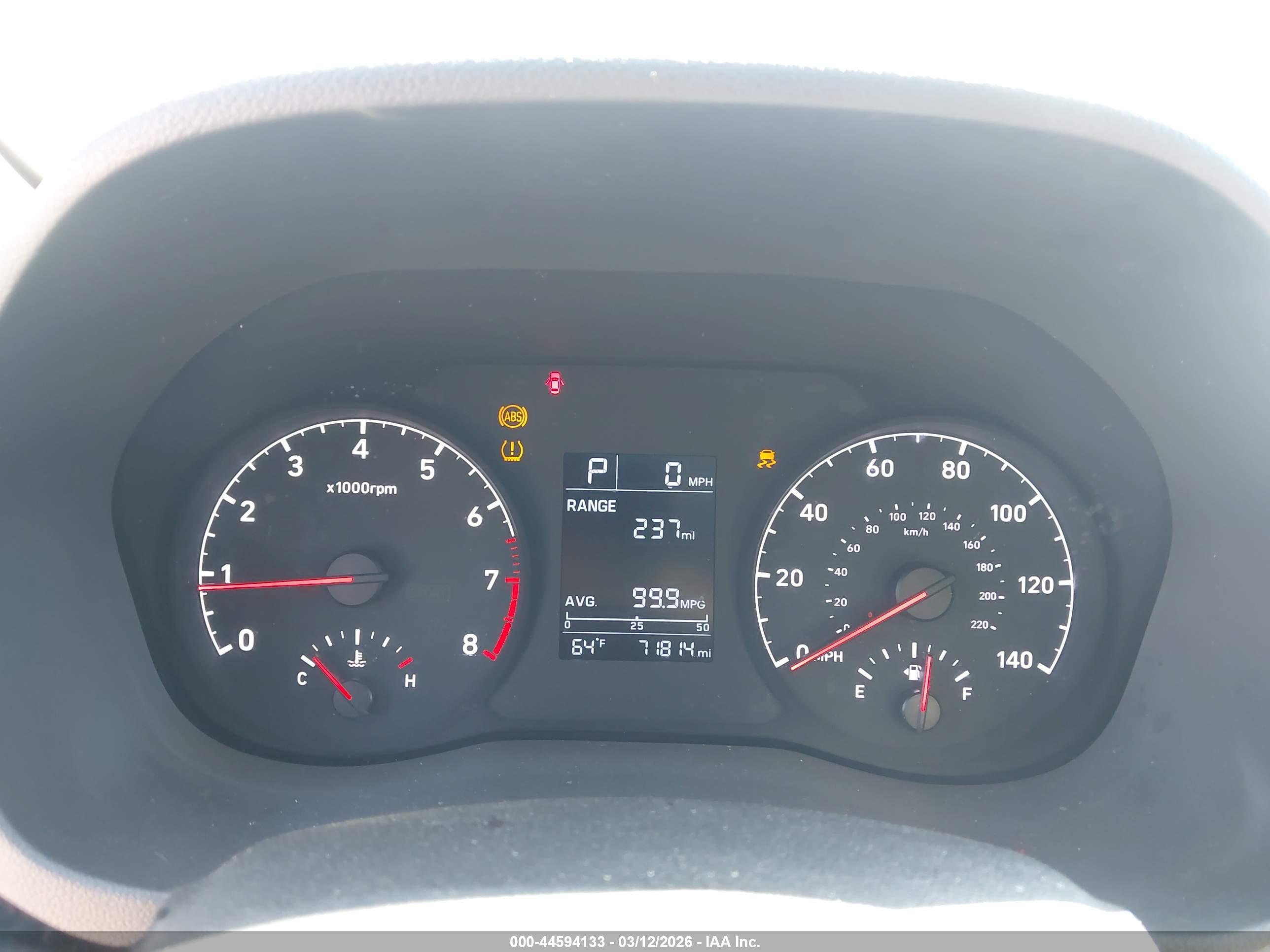 HYUNDAI ACCENT image 7