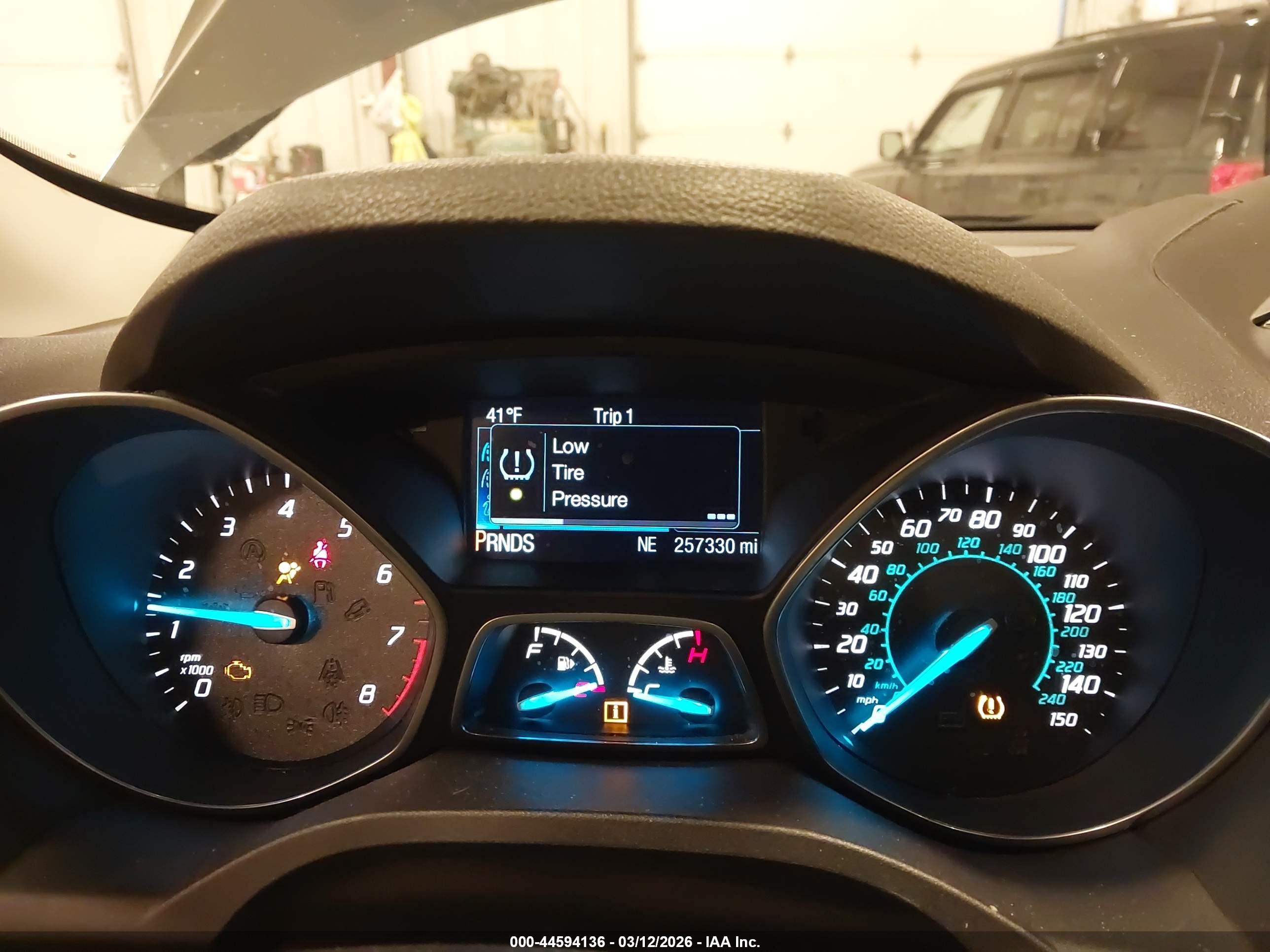 FORD ESCAPE image 7