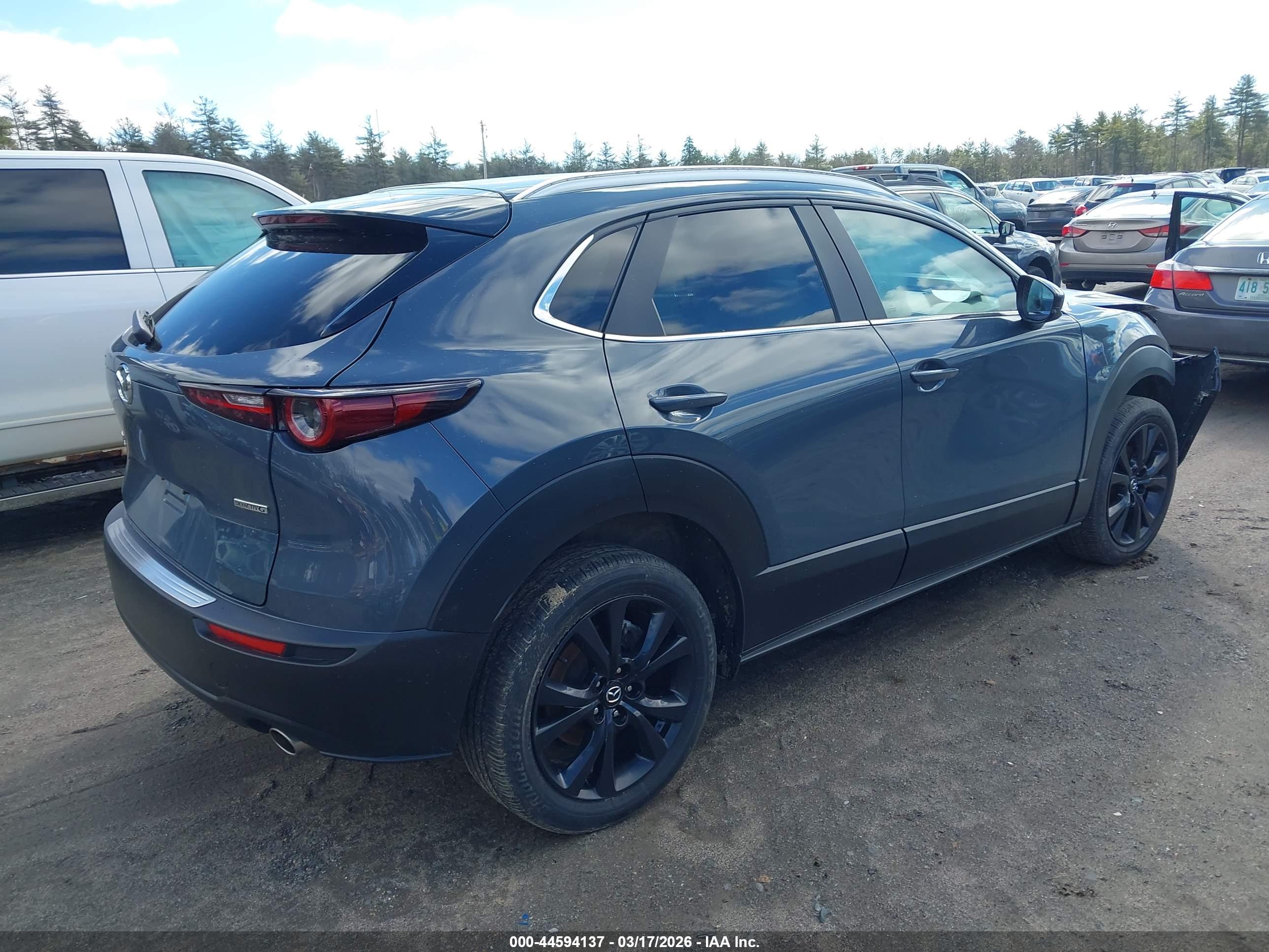MAZDA CX-30 image 4
