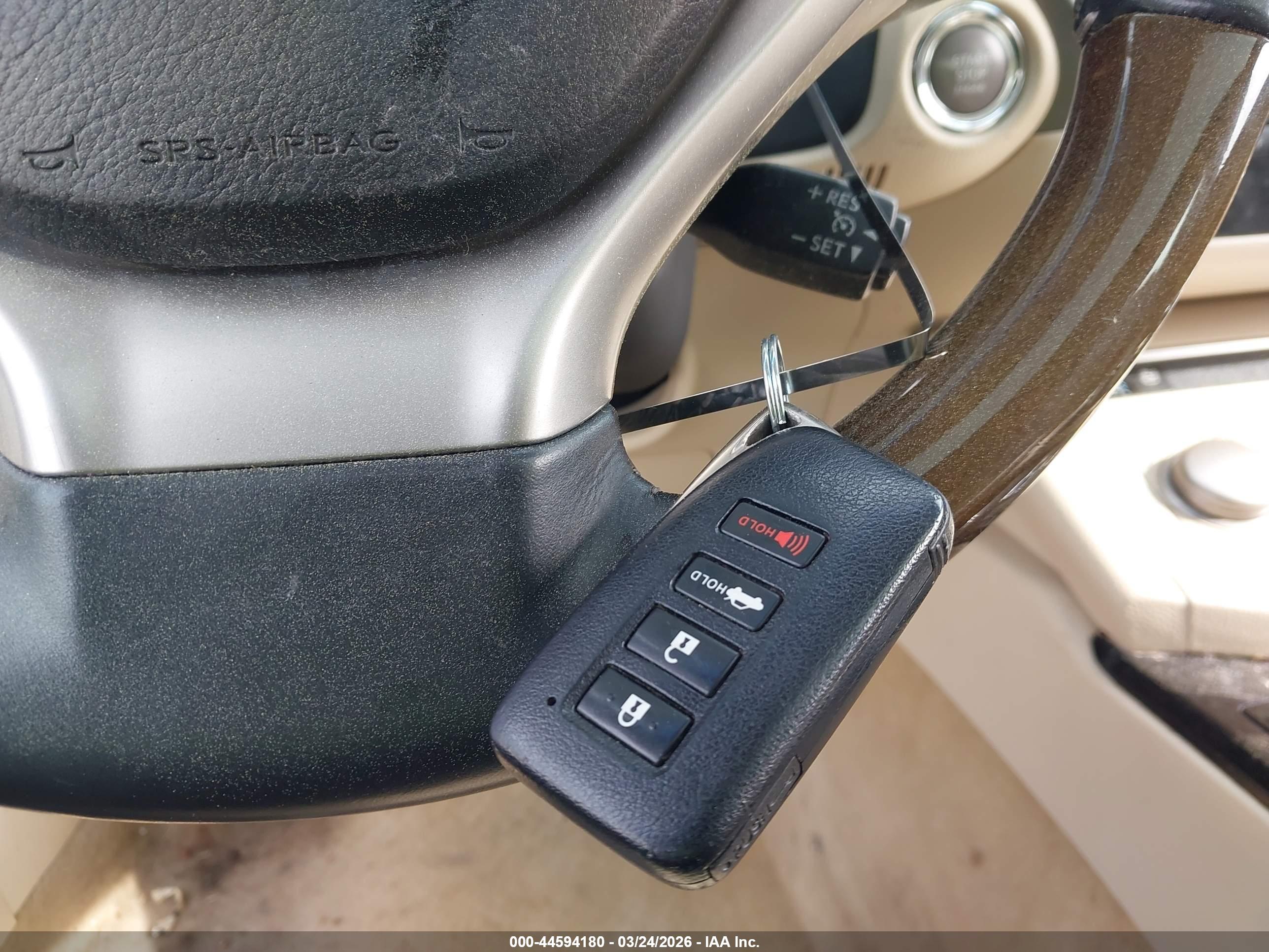 LEXUS ES image 11