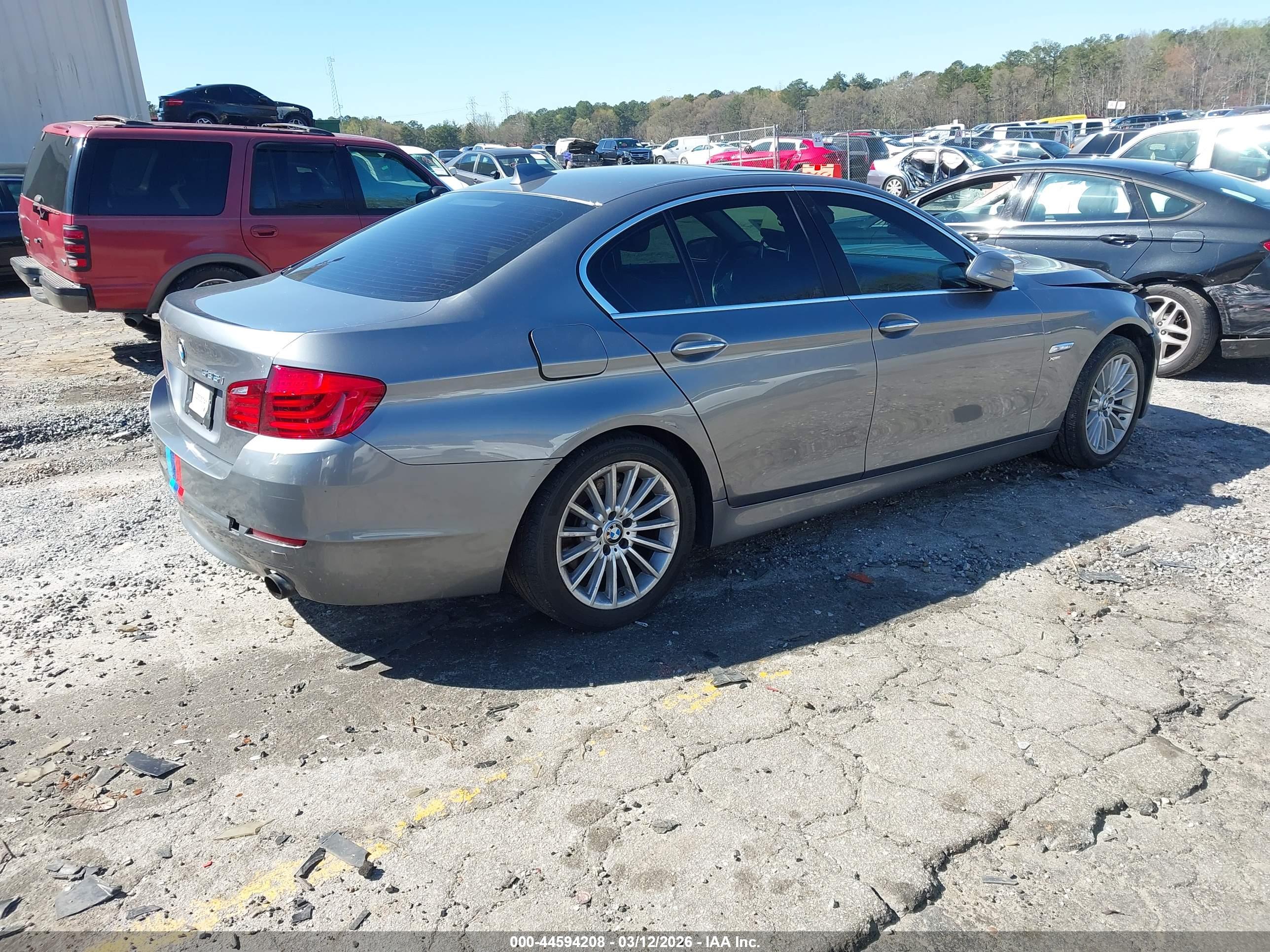 BMW 535I image 4