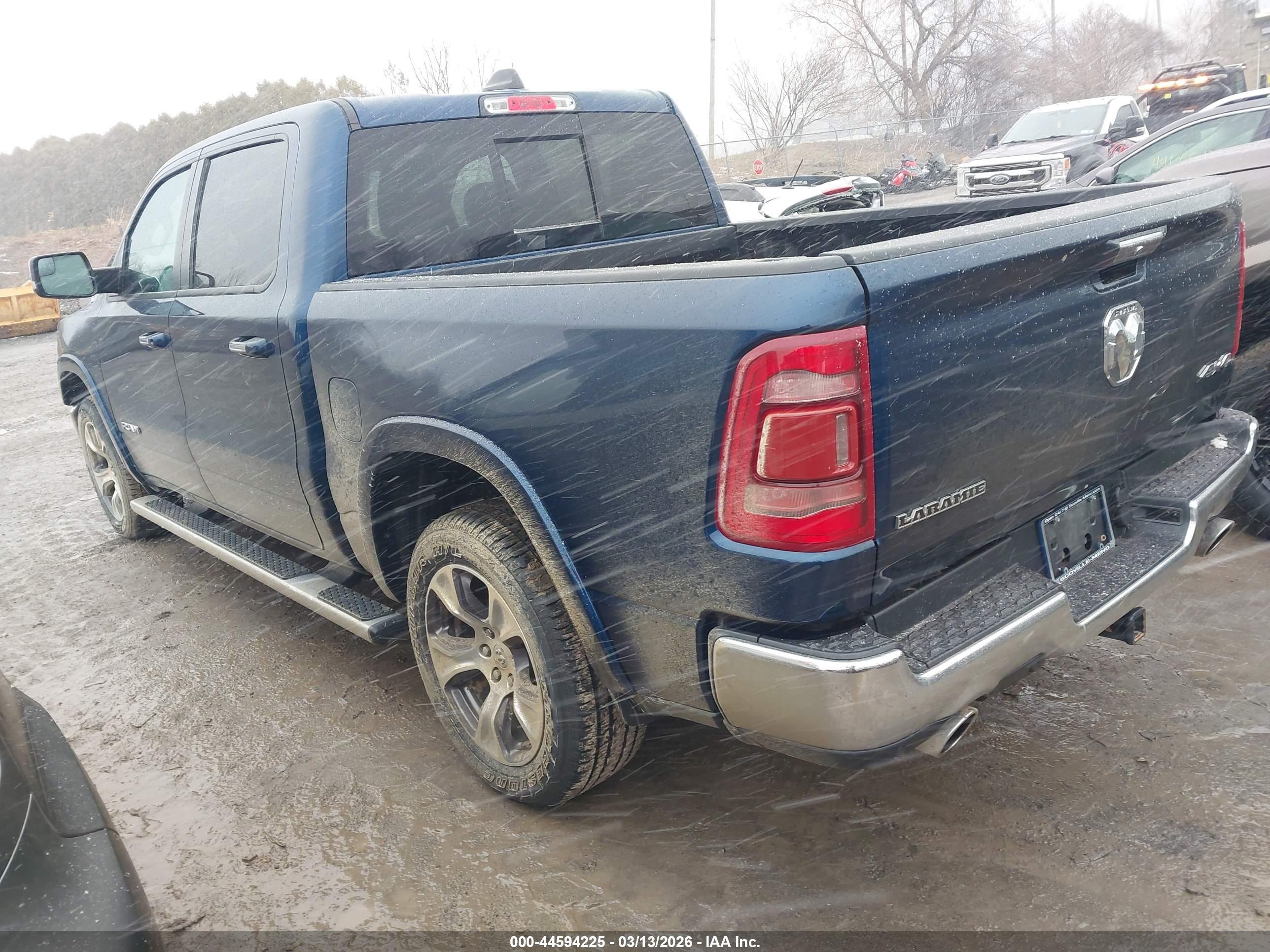 RAM 1500 image 3